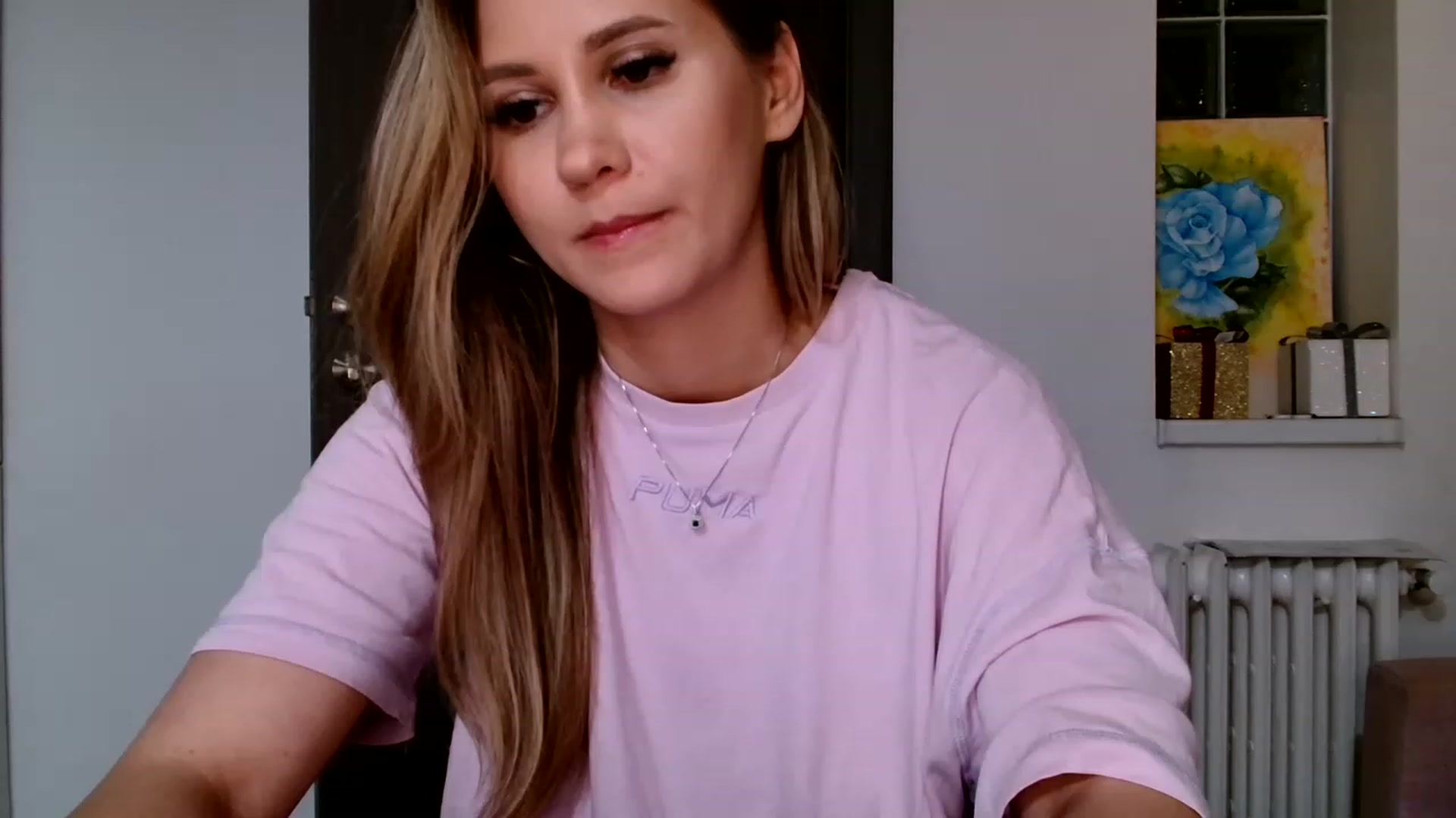 Gallery image thumbnail from Ana_Rose's myfreecams stream on, 05/21/2023, 01:58 image 18 of 20