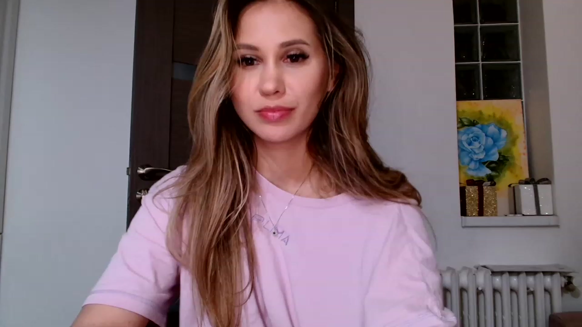 Gallery image thumbnail from Ana_Rose's myfreecams stream on, 05/21/2023, 01:58 image 4 of 20