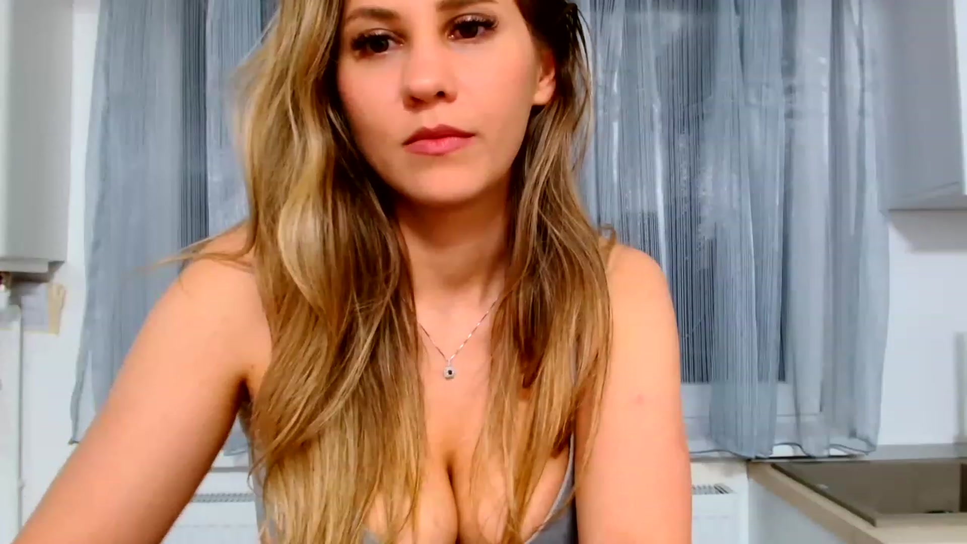Gallery image thumbnail from Ana_Rose's myfreecams stream on, 05/31/2023, 22:36 image 3 of 20