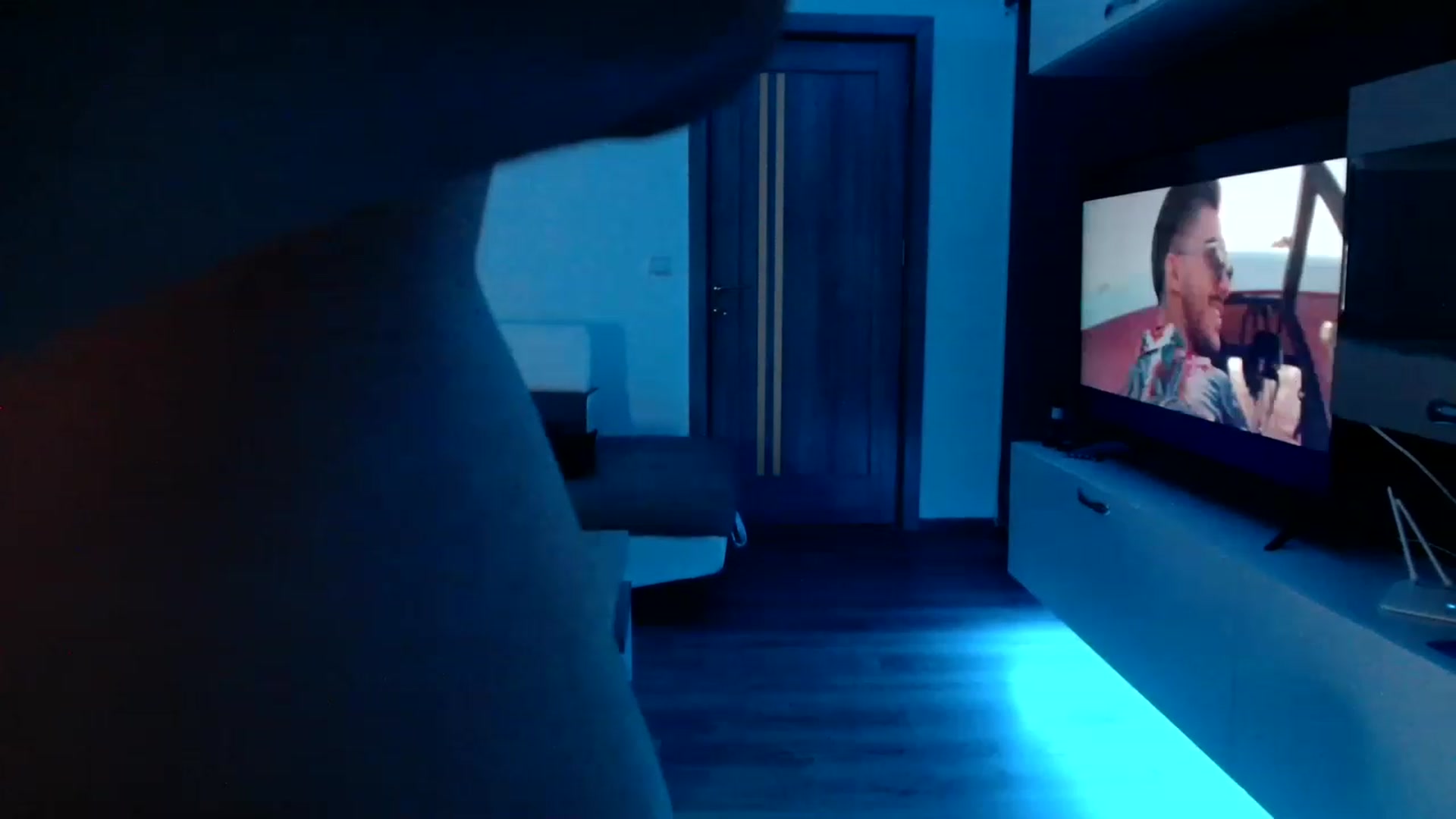 Gallery image thumbnail from Ana_Rose's myfreecams stream on, 06/27/2023, 23:54 image 18 of 20