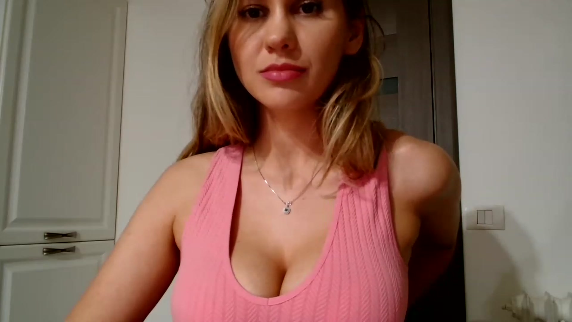 Gallery image thumbnail from Ana_Rose's myfreecams stream on, 07/13/2023, 24:37 image 18 of 20