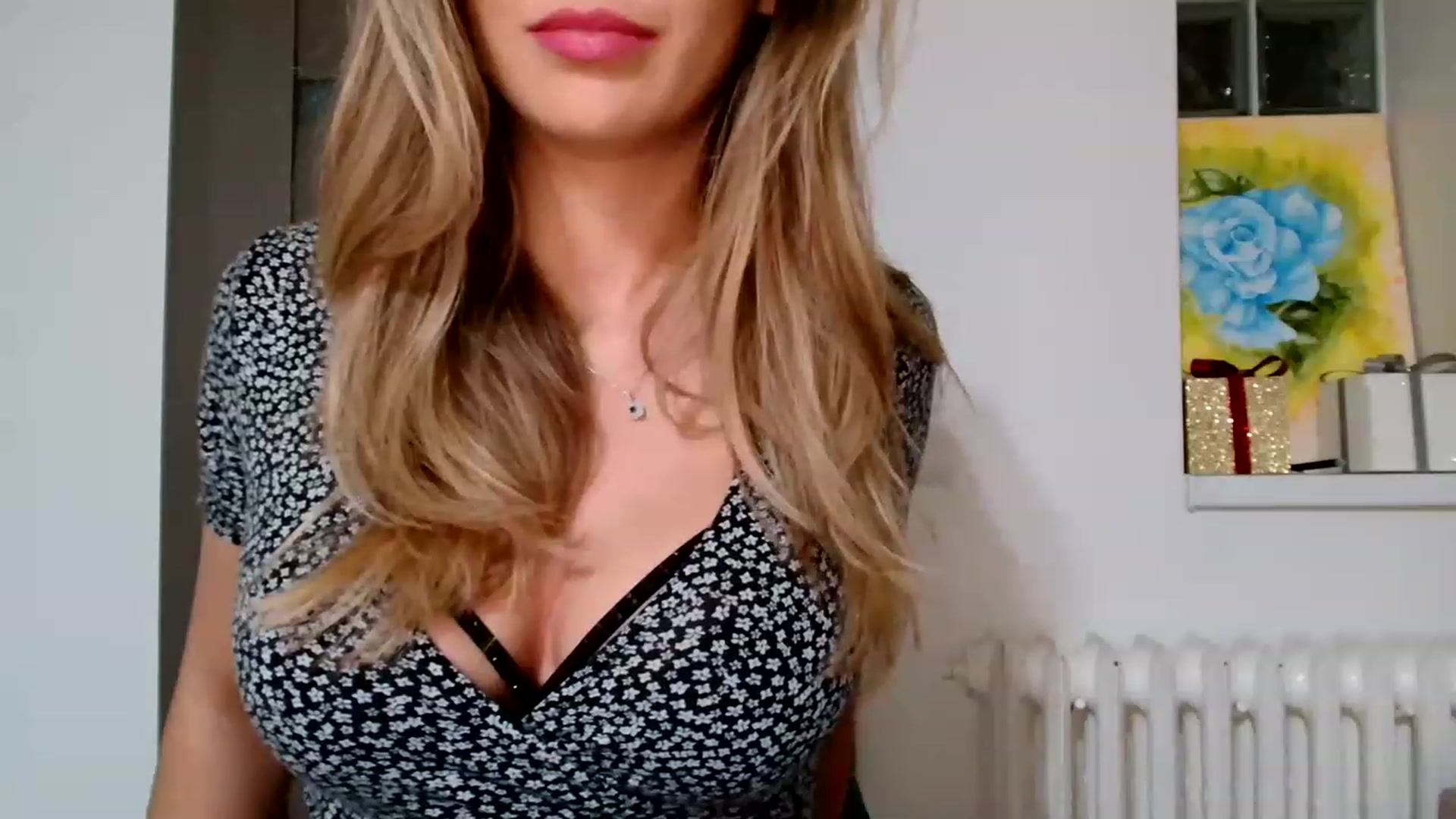 Gallery image thumbnail from Ana_Rose's myfreecams stream on, 07/21/2023, 23:46 image 11 of 20