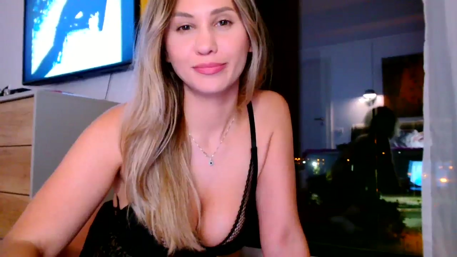 Gallery image thumbnail from Ana_Rose's myfreecams stream on, 08/13/2023, 01:48 image 7 of 20
