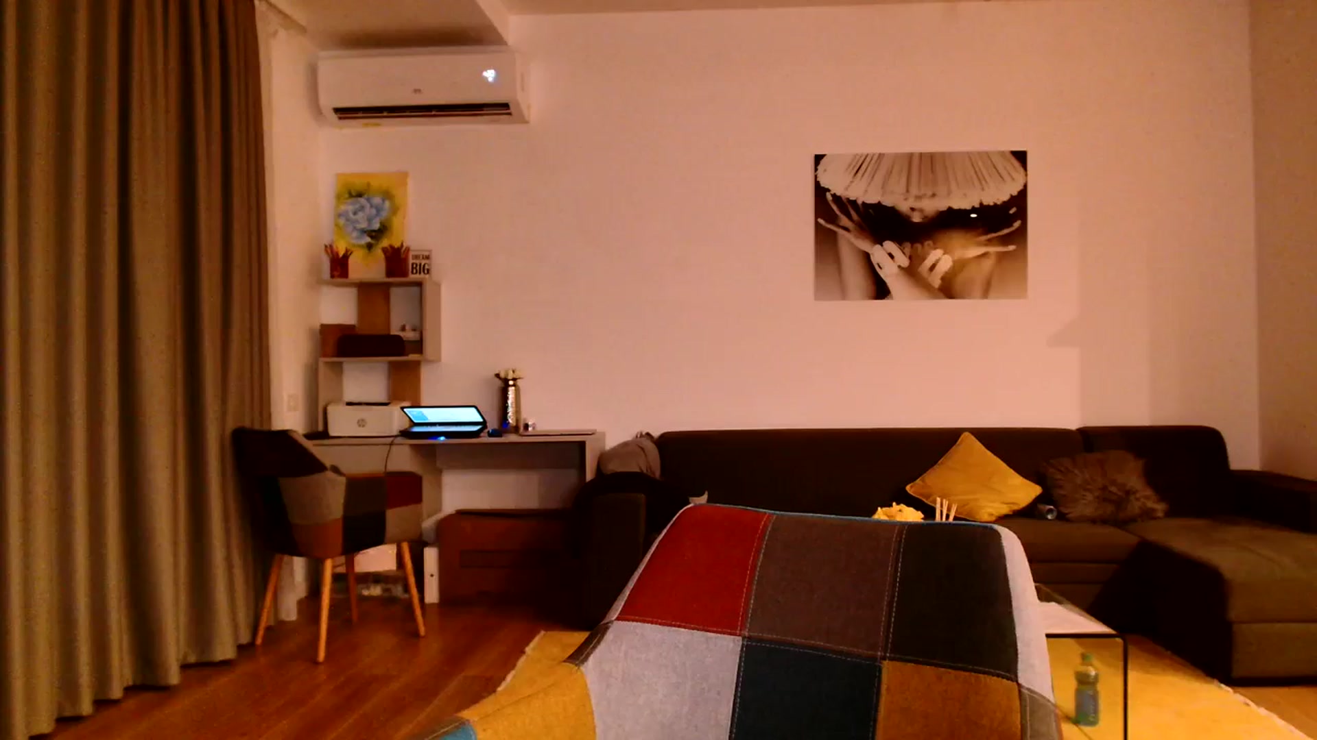 Gallery image thumbnail from Ana_Rose's myfreecams stream on, 09/15/2023, 22:40 image 19 of 20