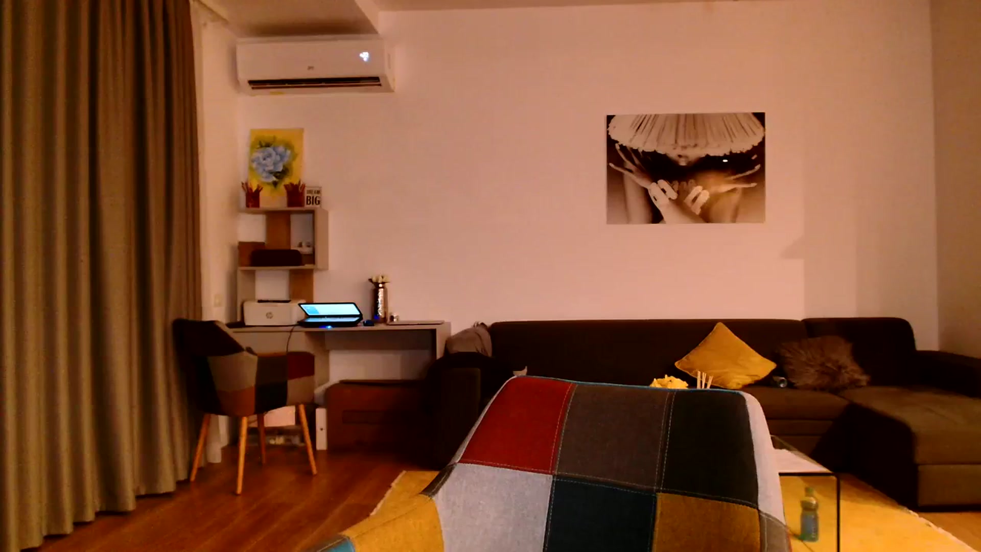 Gallery image thumbnail from Ana_Rose's myfreecams stream on, 09/15/2023, 22:40 image 17 of 20