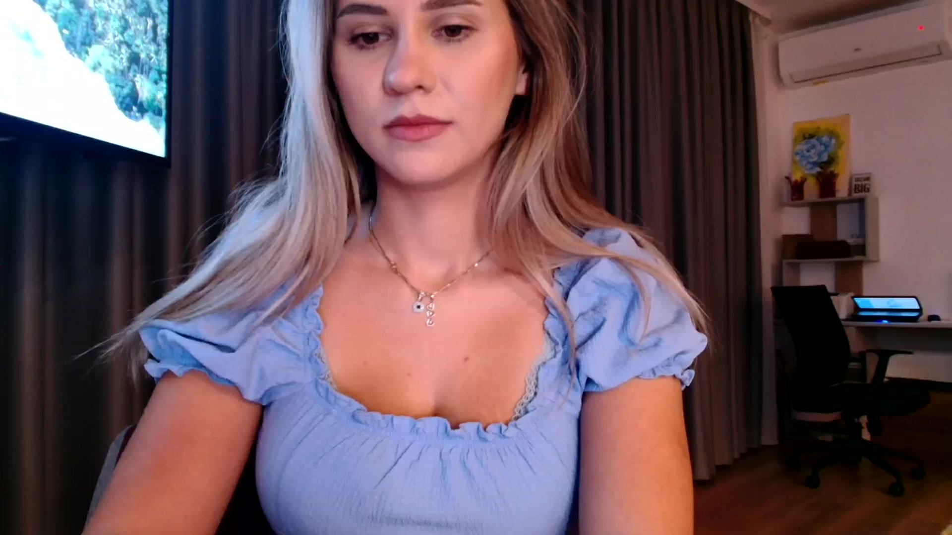 Gallery image thumbnail from Ana_Rose's myfreecams stream on, 09/30/2023, 24:17 image 5 of 20
