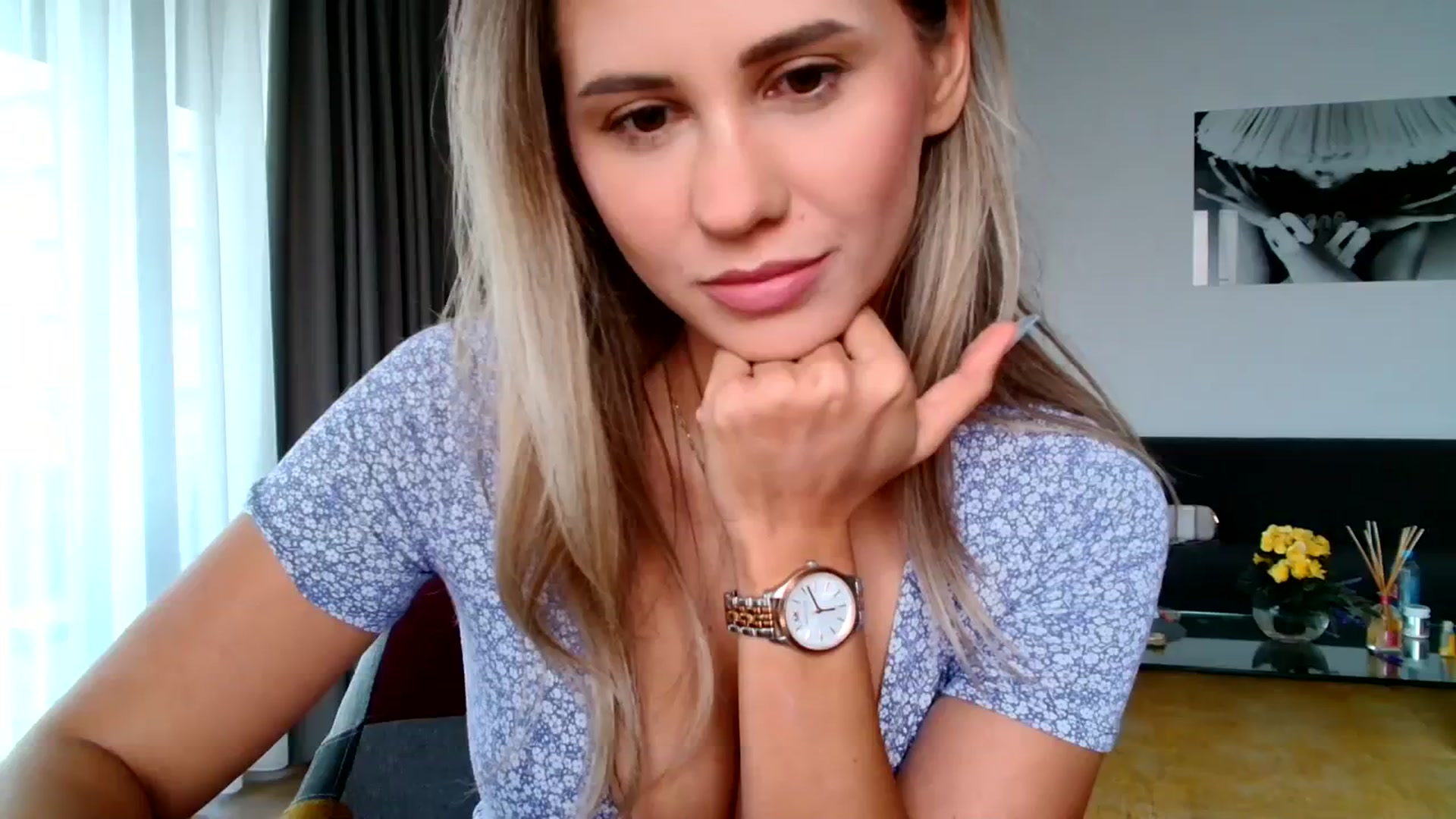 Gallery image thumbnail from Ana_Rose's myfreecams stream on, 10/02/2023, 15:34 image 11 of 20