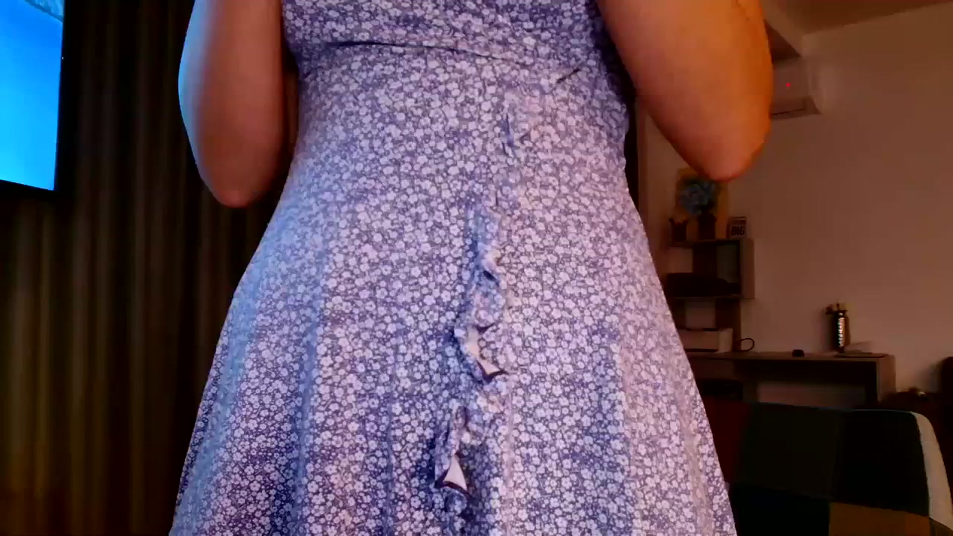 Gallery image thumbnail from Ana_Rose's myfreecams stream on, 10/02/2023, 16:23 image 18 of 20