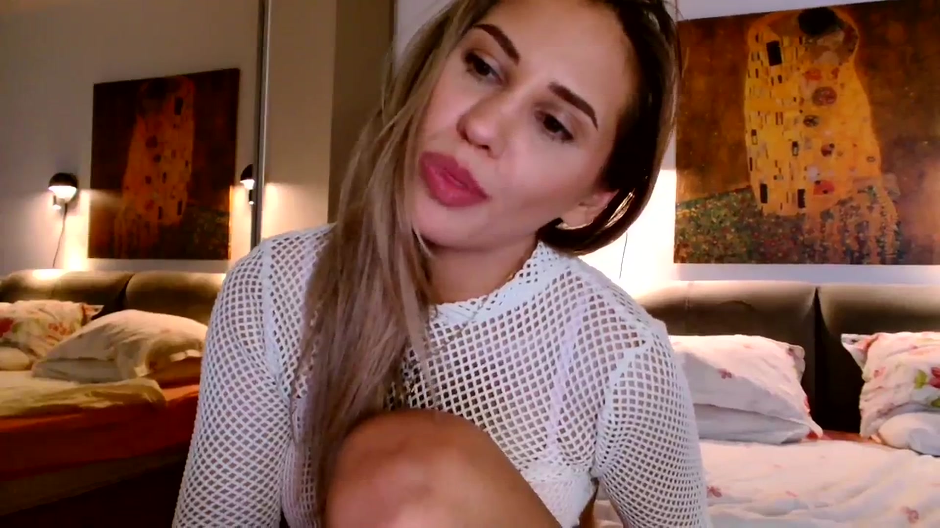 Gallery image thumbnail from Ana_Rose's myfreecams stream on, 10/22/2023, 19:56 image 9 of 20