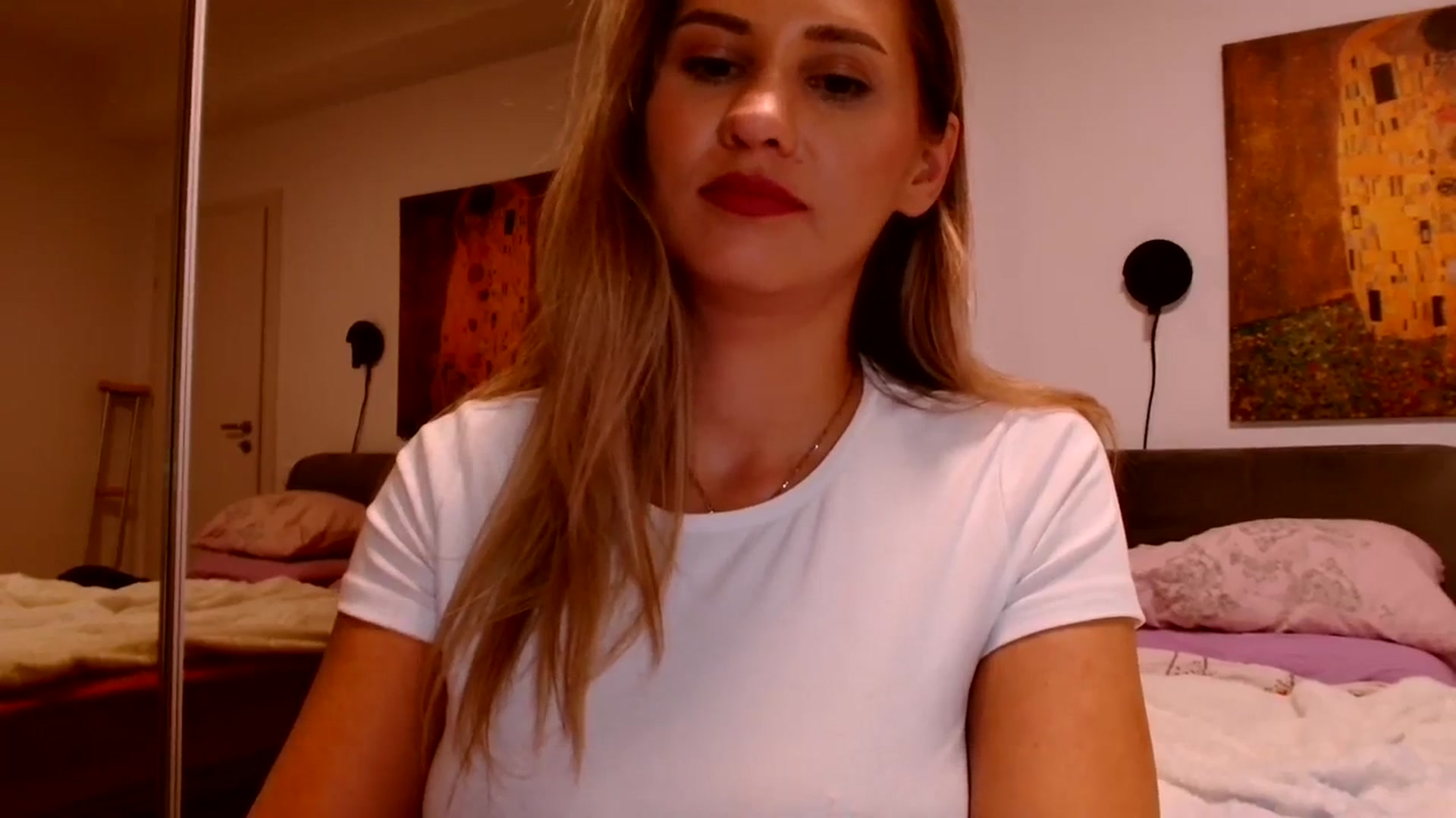 Gallery image thumbnail from Ana_Rose's myfreecams stream on, 10/29/2023, 22:28 image 5 of 20