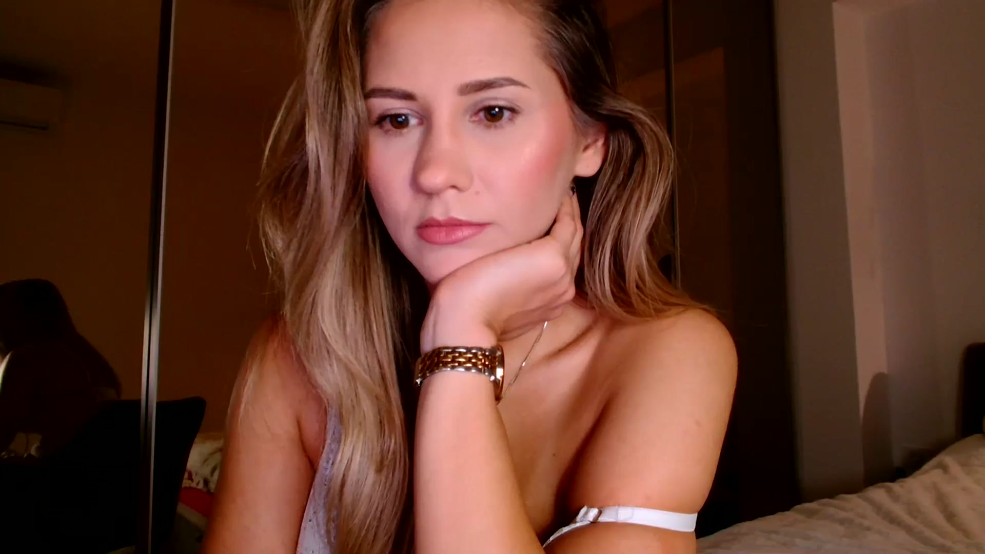 Gallery image thumbnail from Ana_Rose's myfreecams stream on, 11/01/2023, 15:59 image 6 of 20