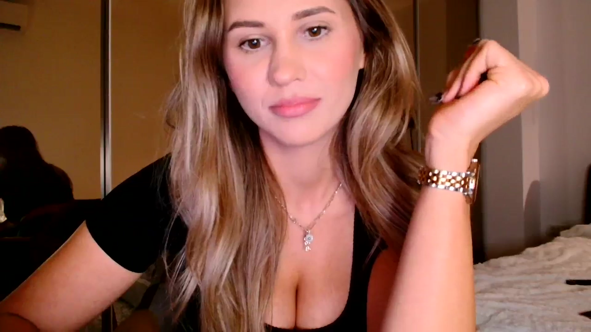 Gallery image thumbnail from Ana_Rose's myfreecams stream on, 11/05/2023, 20:01 image 7 of 20