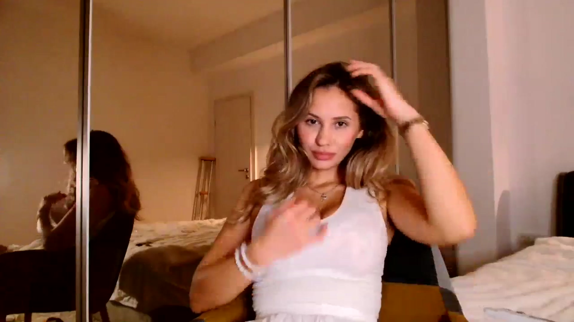Gallery image thumbnail from Ana_Rose's myfreecams stream on, 11/07/2023, 20:19 image 8 of 20