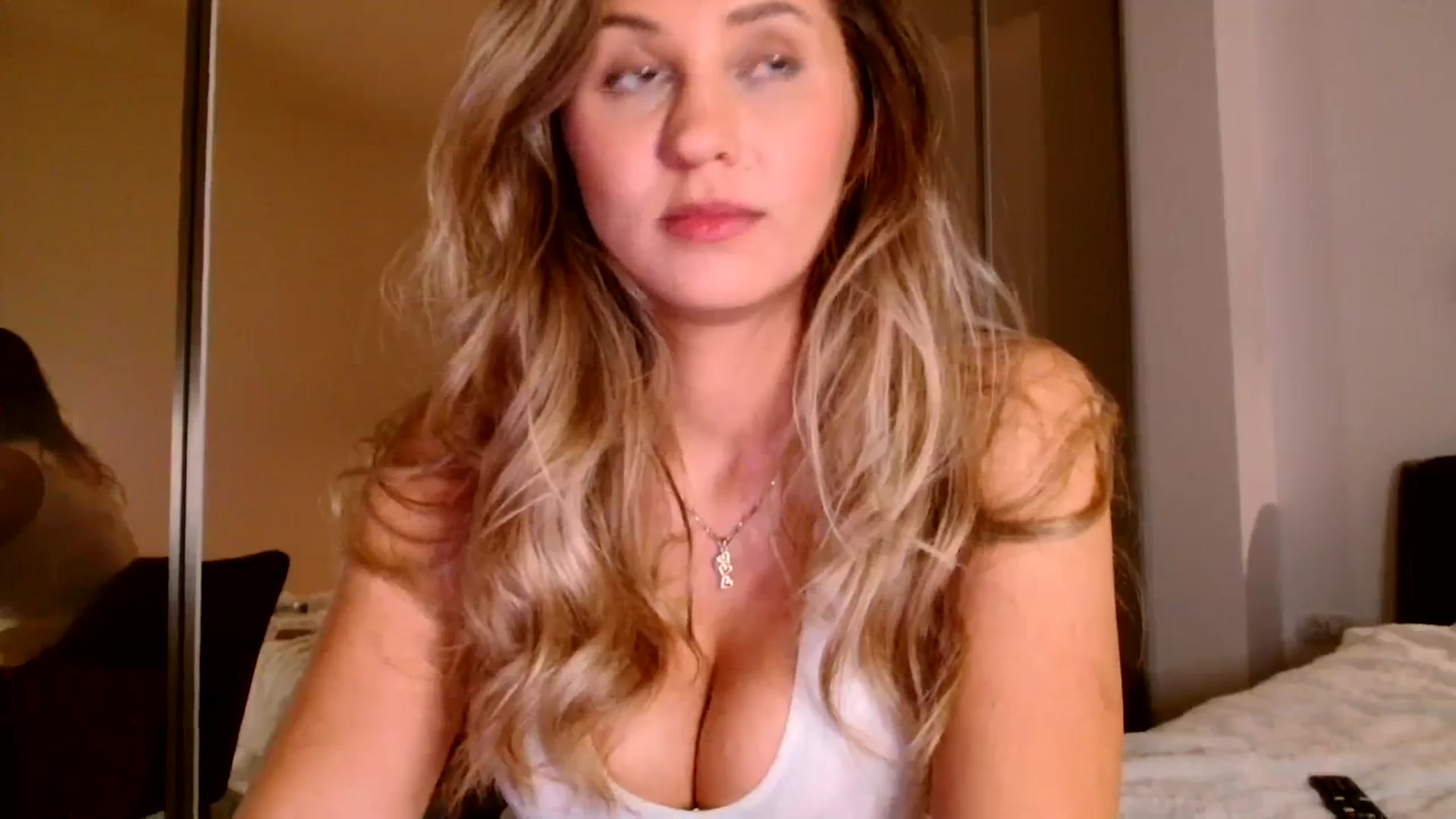 Gallery image thumbnail from Ana_Rose's myfreecams stream on, 11/07/2023, 21:41 image 17 of 20