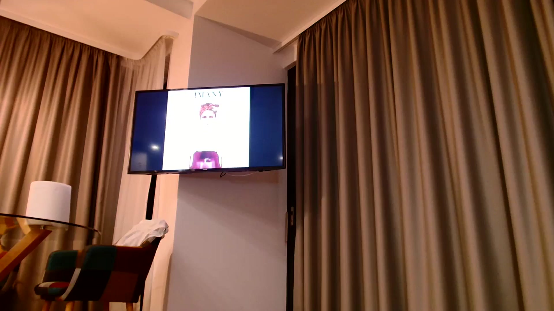 Gallery image thumbnail from Ana_Rose's myfreecams stream on, 11/18/2023, 01:13 image 19 of 20
