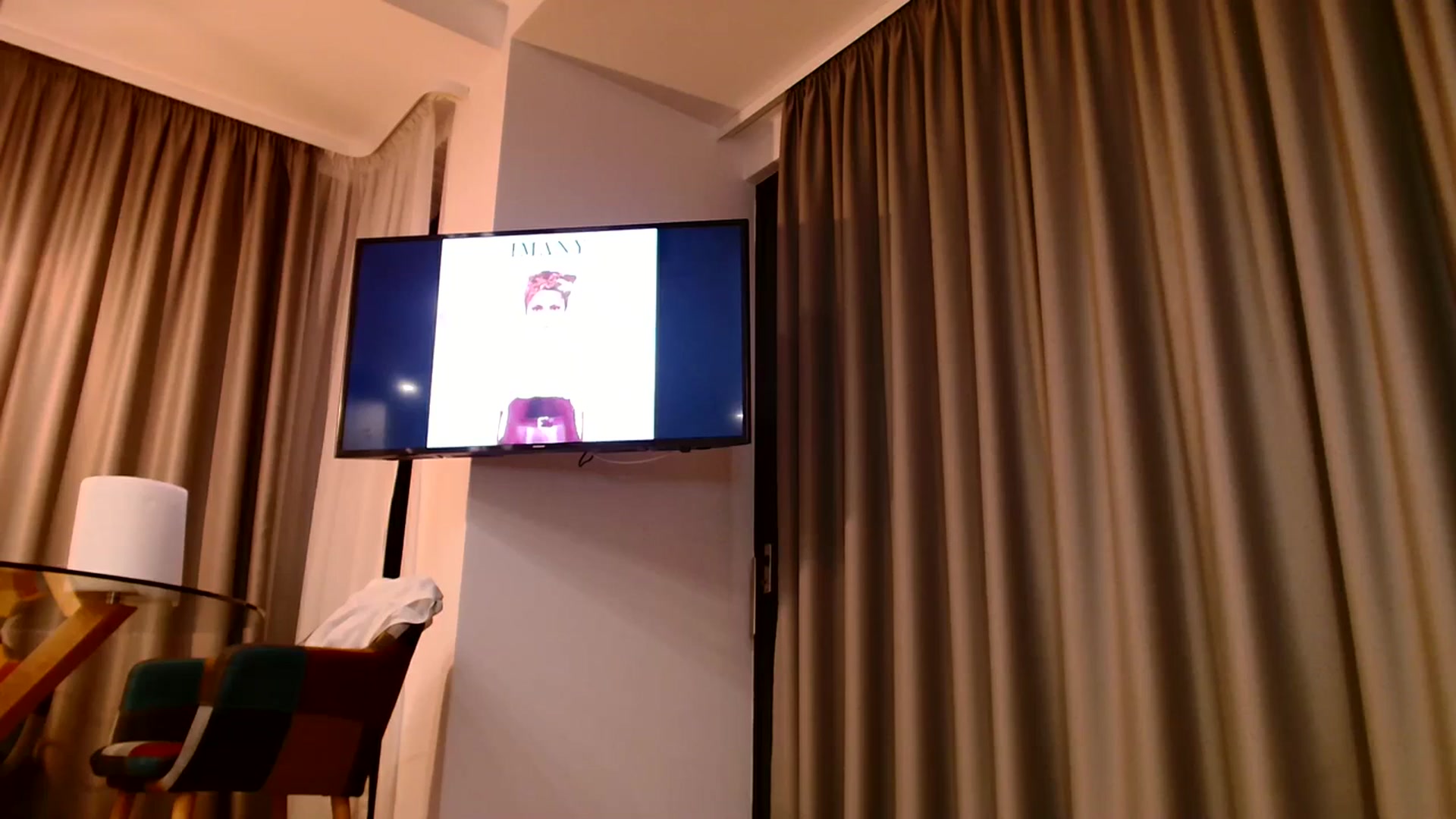 Gallery image thumbnail from Ana_Rose's myfreecams stream on, 11/18/2023, 01:13 image 18 of 20