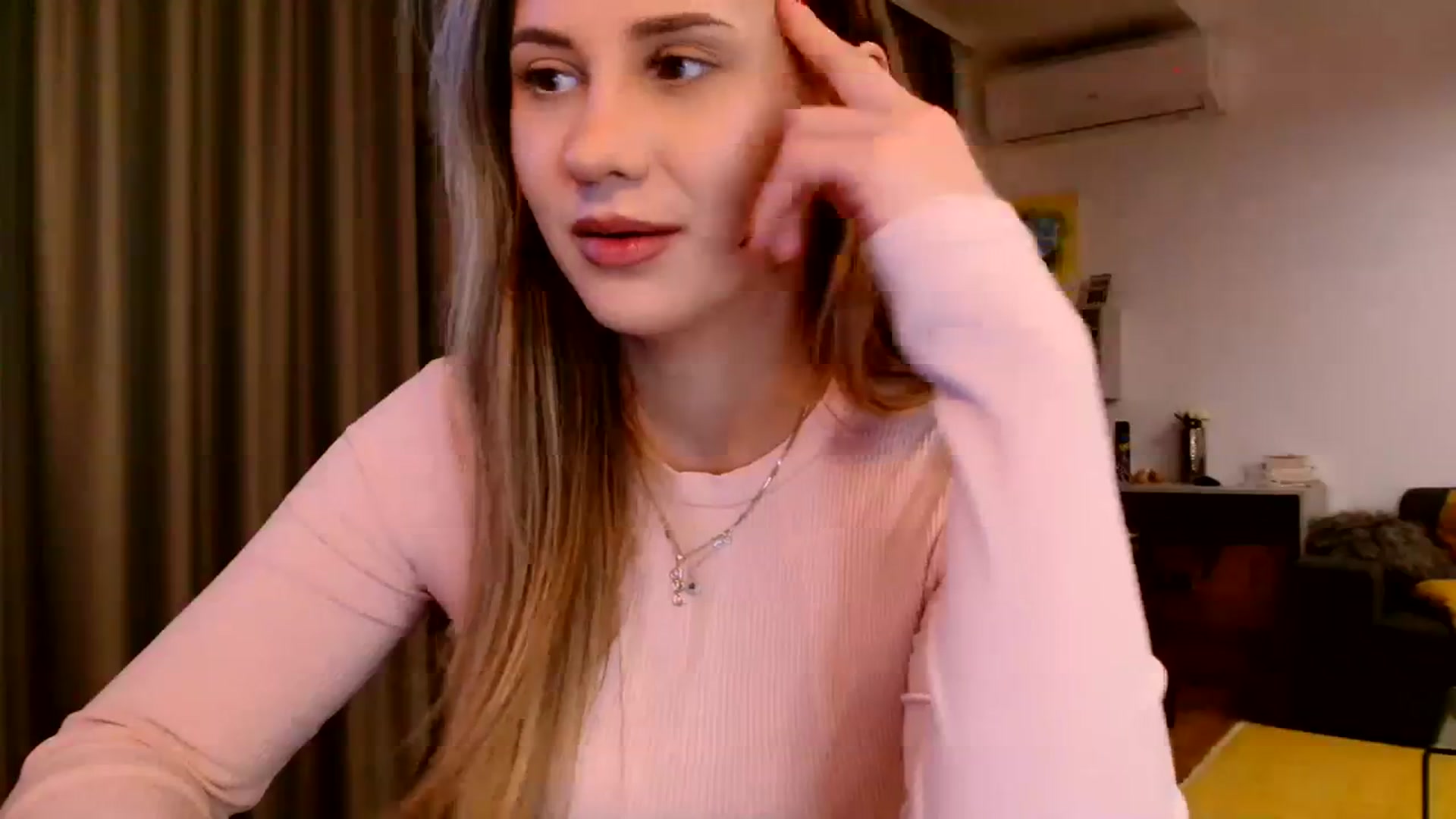Gallery image thumbnail from Ana_Rose's myfreecams stream on, 11/21/2023, 16:23 image 13 of 20