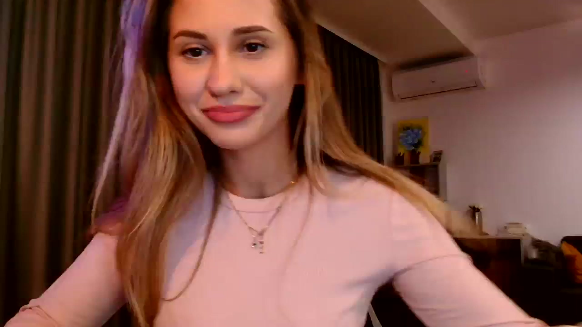 Gallery image thumbnail from Ana_Rose's myfreecams stream on, 11/21/2023, 18:15 image 2 of 20