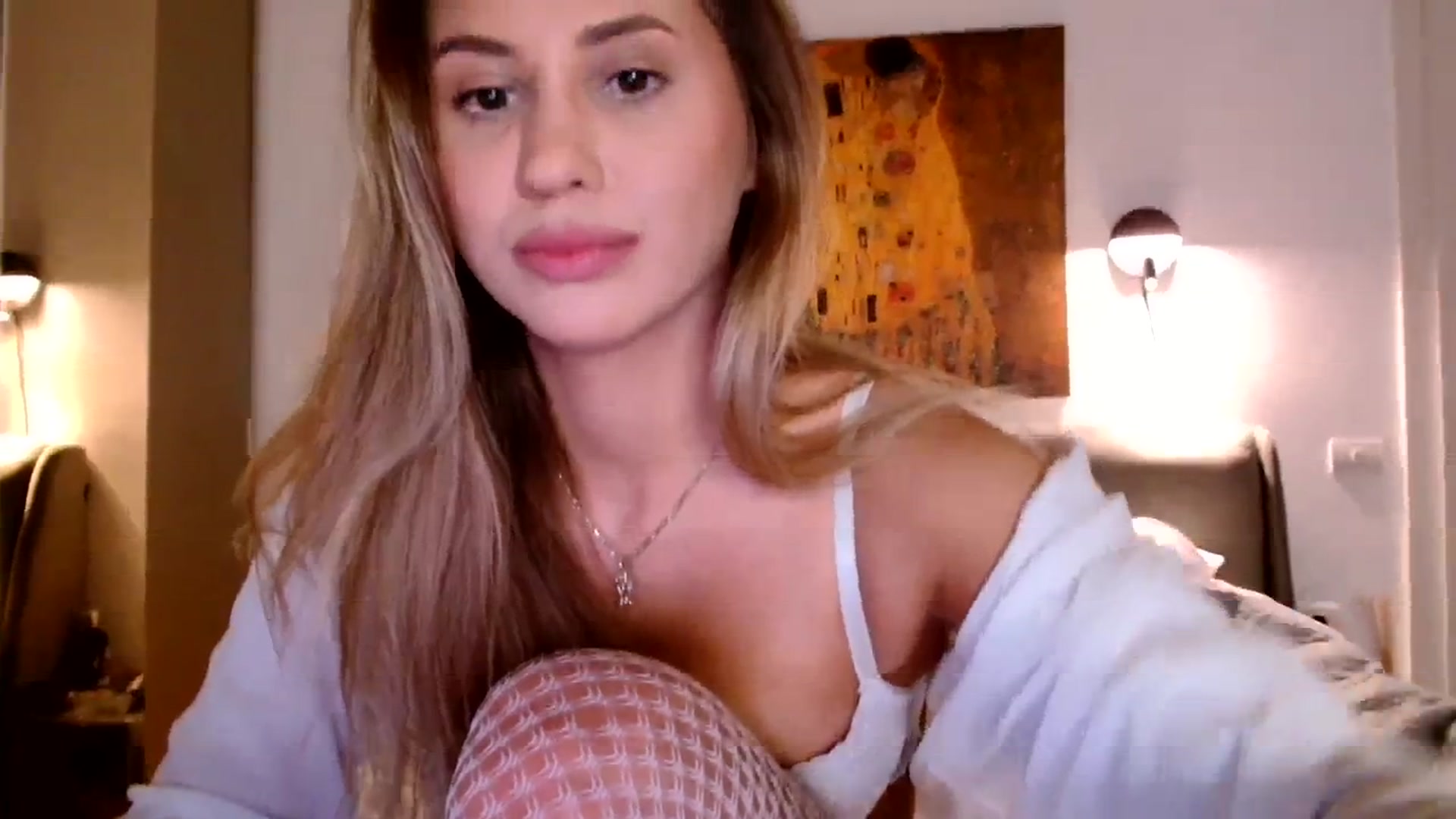 Gallery image thumbnail from Ana_Rose's myfreecams stream on, 11/23/2023, 19:29 image 20 of 20