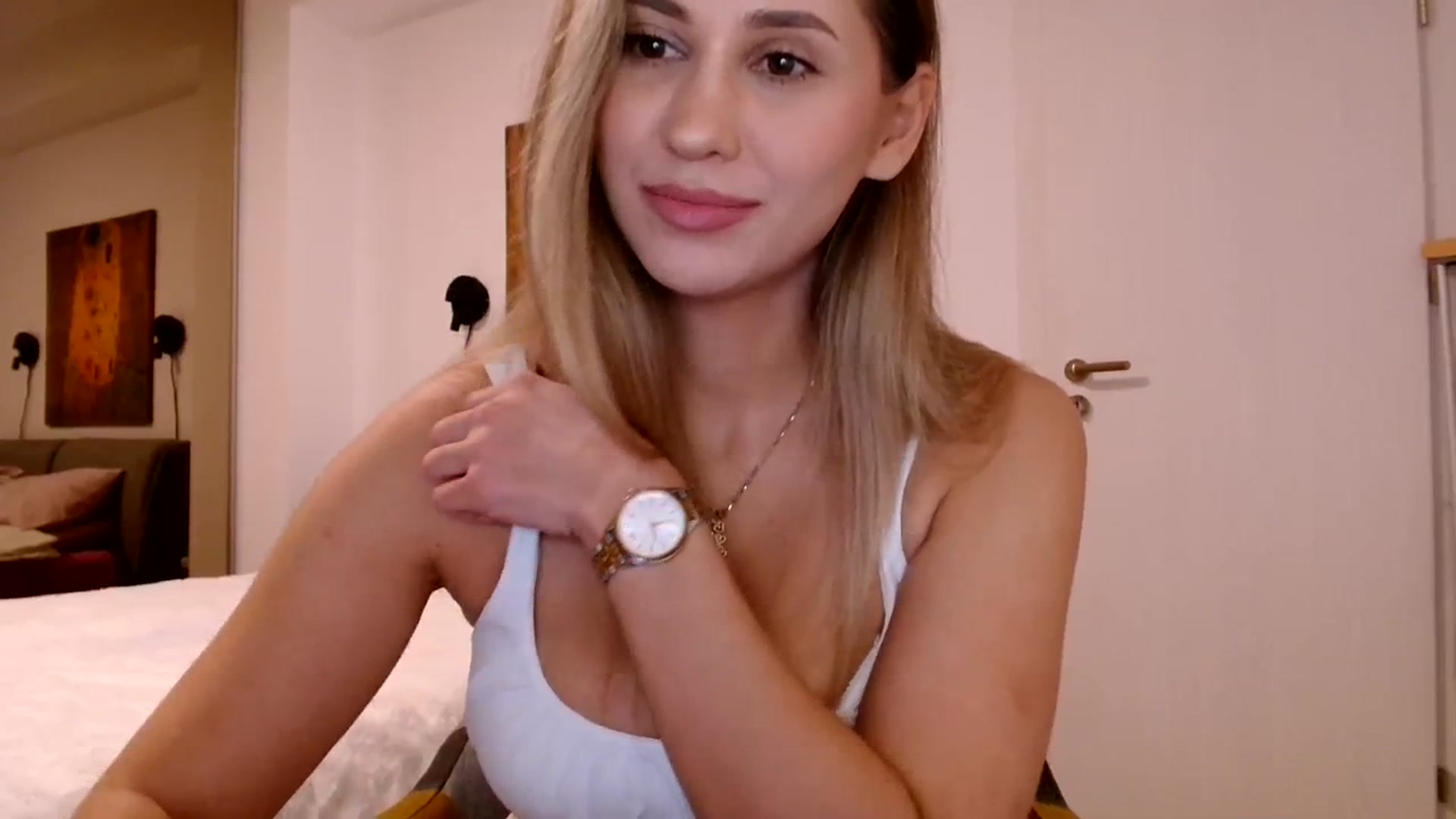 Gallery image thumbnail from Ana_Rose's myfreecams stream on, 11/30/2023, 18:45 image 3 of 20