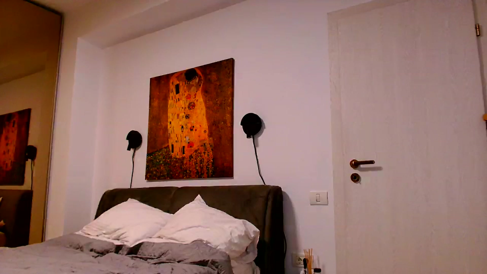 Gallery image thumbnail from Ana_Rose's myfreecams stream on, 12/03/2023, 15:54 image 18 of 20