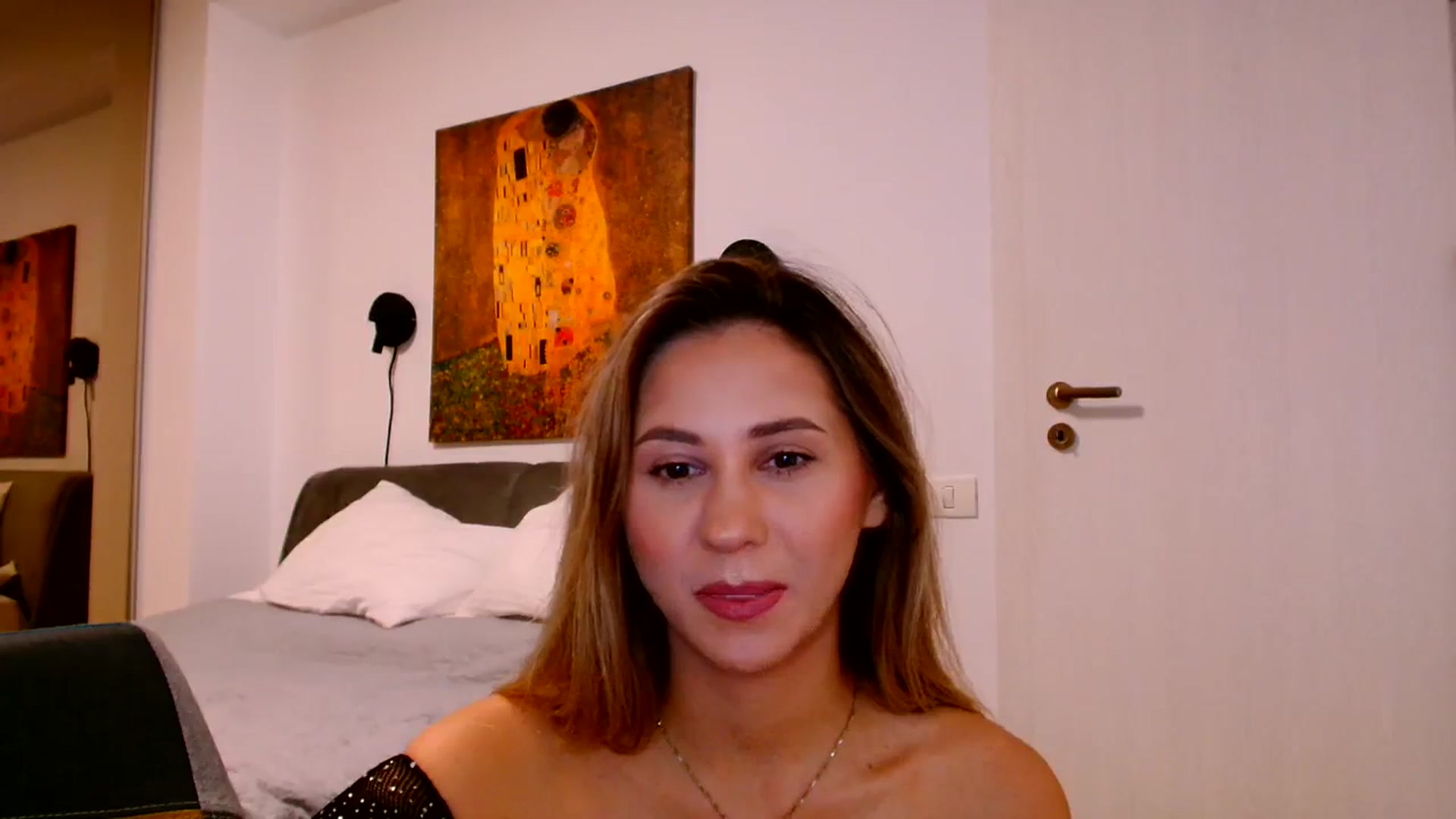 Gallery image thumbnail from Ana_Rose's myfreecams stream on, 12/03/2023, 15:54 image 6 of 20