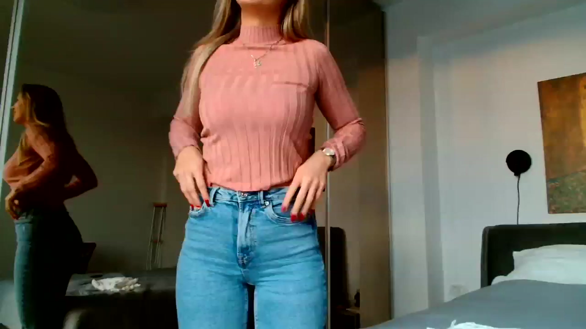Gallery image thumbnail from Ana_Rose's myfreecams stream on, 12/04/2023, 14:02 image 16 of 20