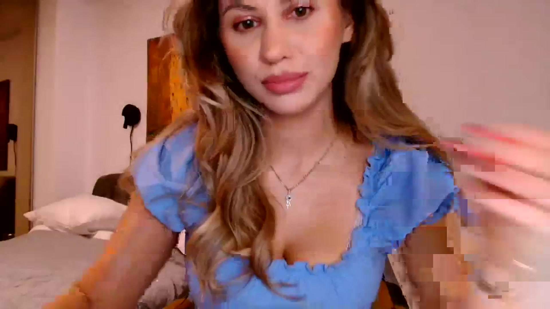 Gallery image thumbnail from Ana_Rose's myfreecams stream on, 12/06/2023, 17:32 image 7 of 20