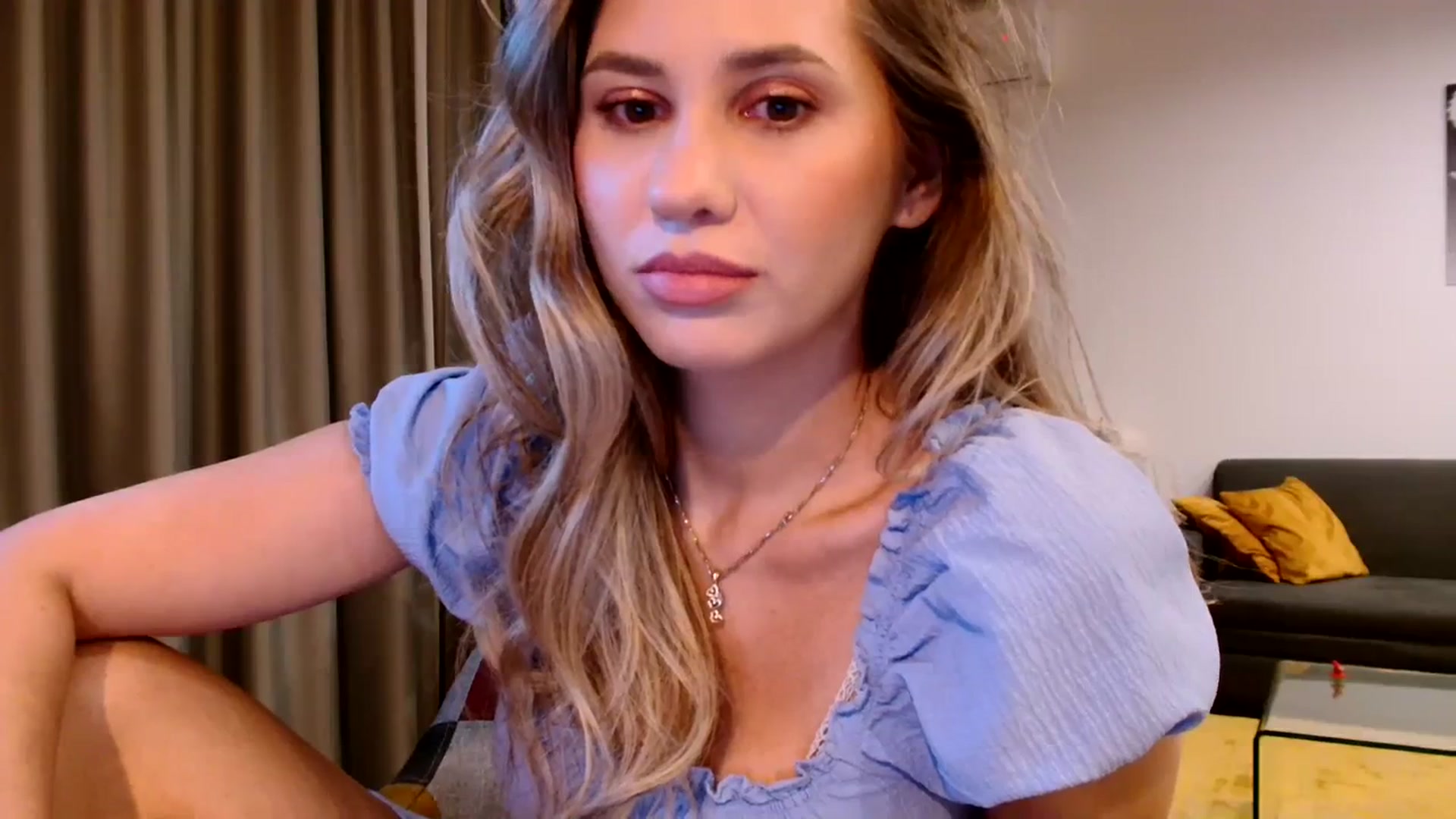 Gallery image thumbnail from Ana_Rose's myfreecams stream on, 12/06/2023, 20:55 image 3 of 20