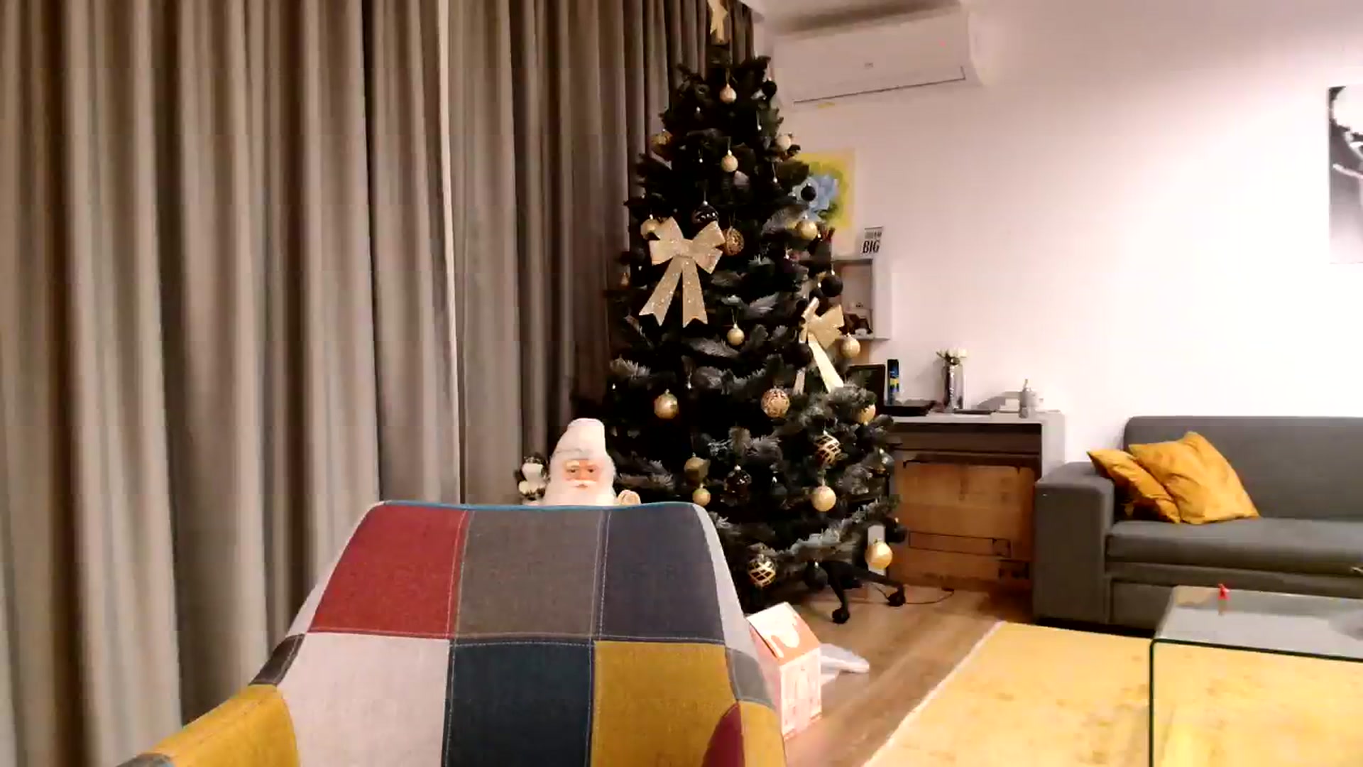 Gallery image thumbnail from Ana_Rose's myfreecams stream on, 12/06/2023, 20:55 image 2 of 20