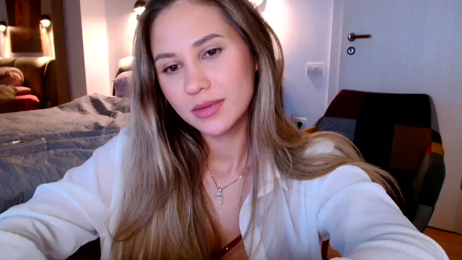 Gallery image thumbnail from Ana_Rose's myfreecams stream on, 12/09/2023, 23:06 image 7 of 20