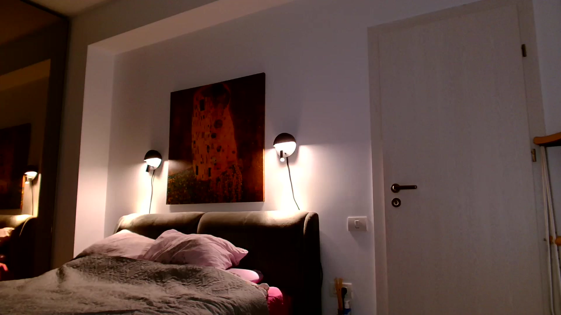 Gallery image thumbnail from Ana_Rose's myfreecams stream on, 12/14/2023, 22:33 image 16 of 20