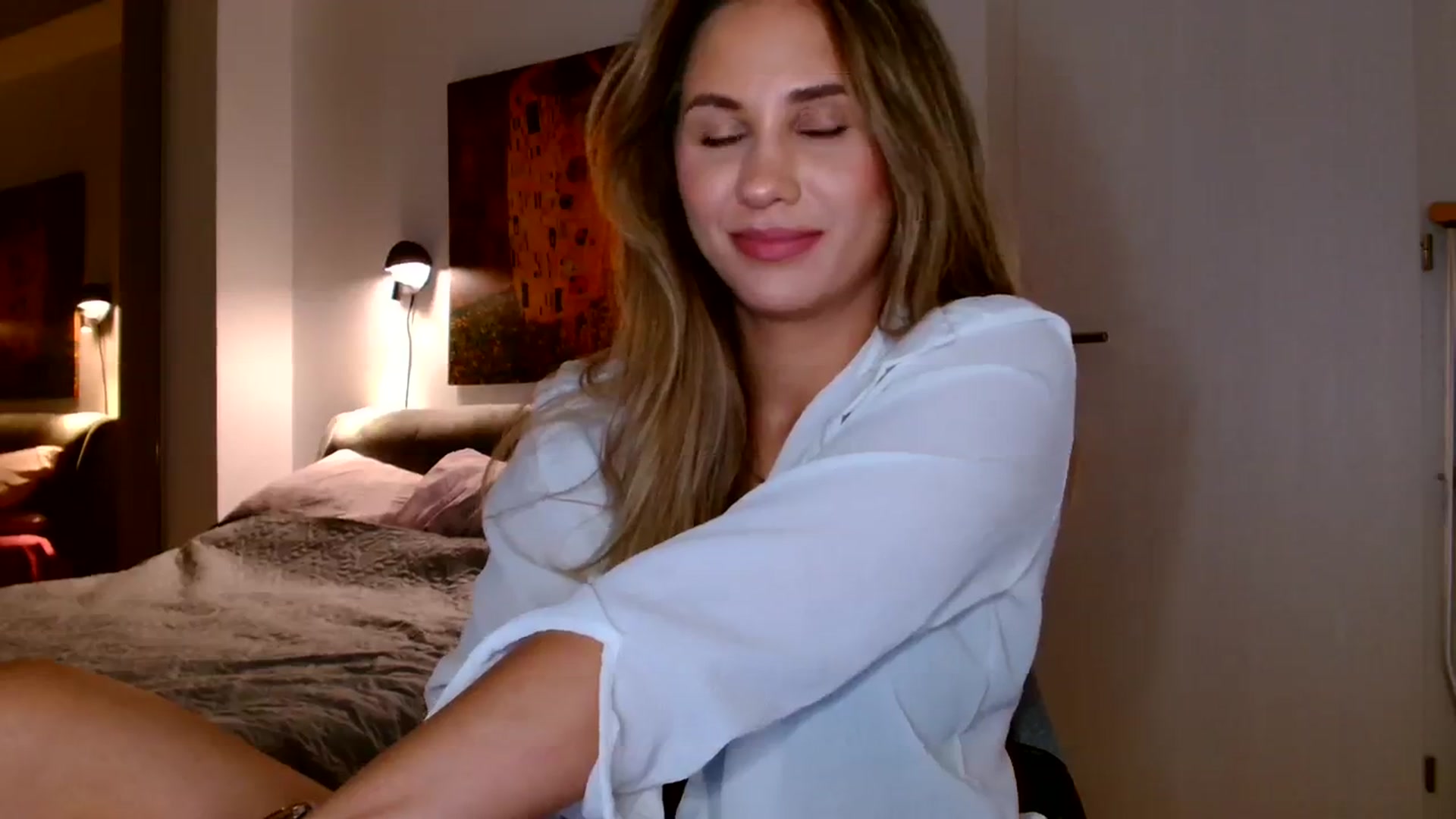 Gallery image thumbnail from Ana_Rose's myfreecams stream on, 12/14/2023, 23:03 image 9 of 20