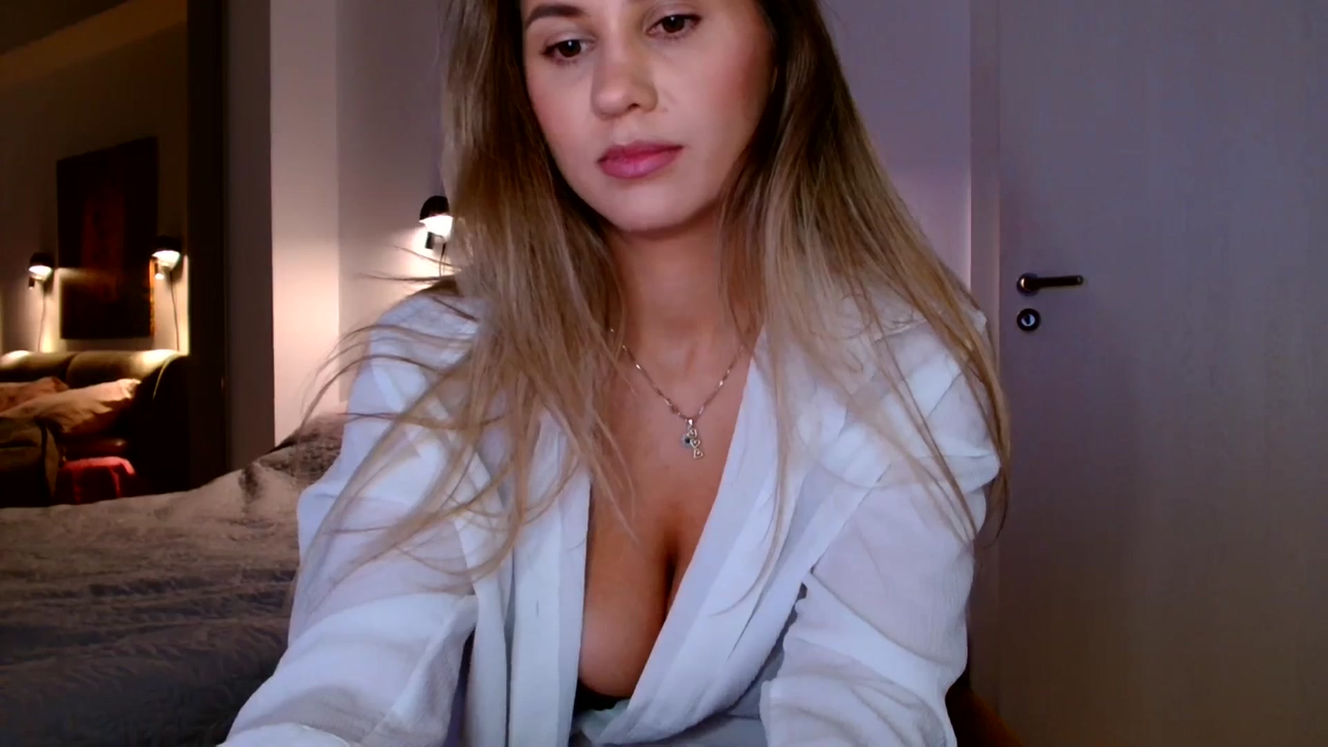 Gallery image thumbnail from Ana_Rose's myfreecams stream on, 12/15/2023, 24:09 image 12 of 20