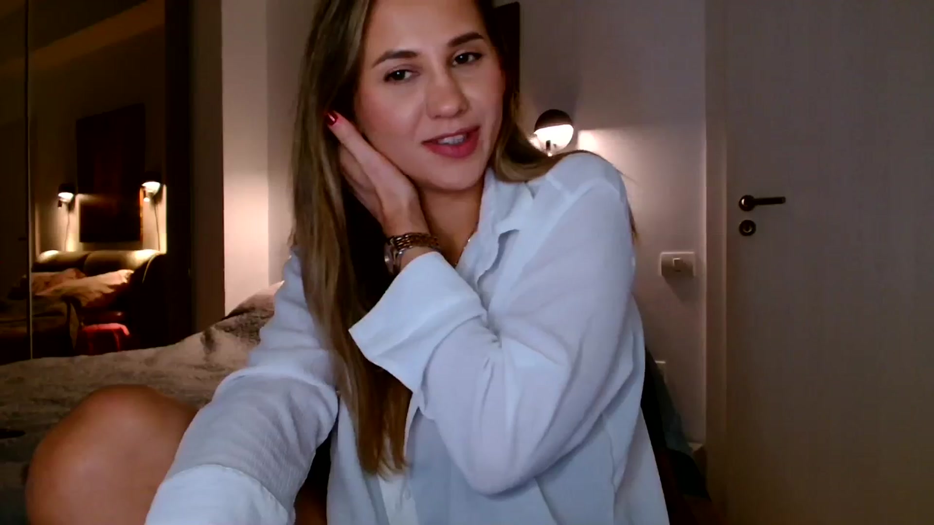 Gallery image thumbnail from Ana_Rose's myfreecams stream on, 12/15/2023, 24:09 image 3 of 20