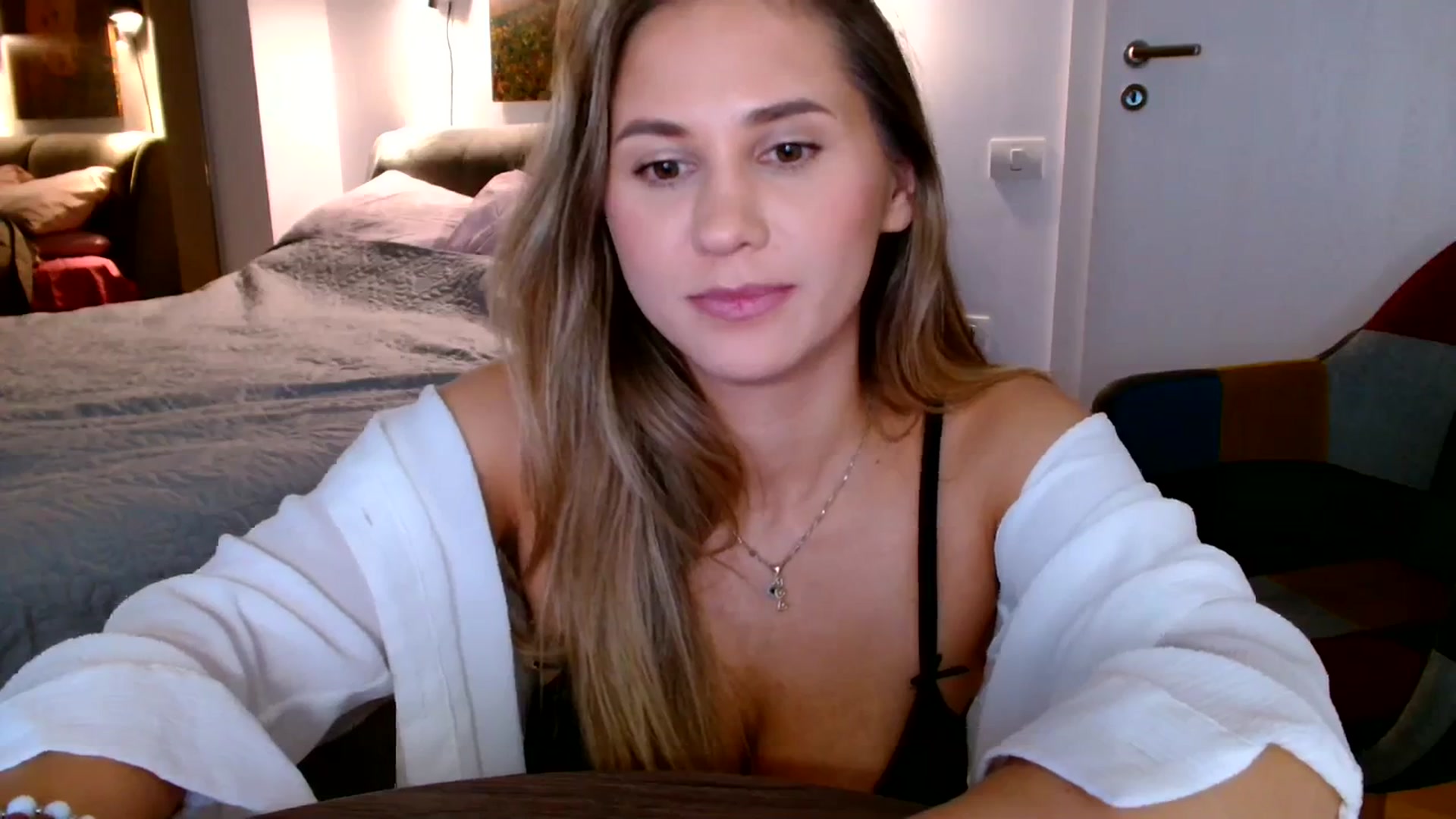 Gallery image thumbnail from Ana_Rose's myfreecams stream on, 12/15/2023, 24:09 image 14 of 20