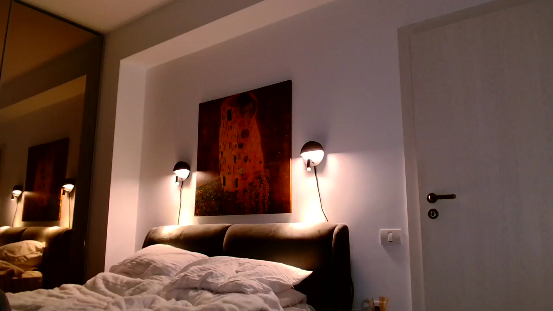 Gallery image thumbnail from Ana_Rose's myfreecams stream on, 12/18/2023, 22:57 image 19 of 20