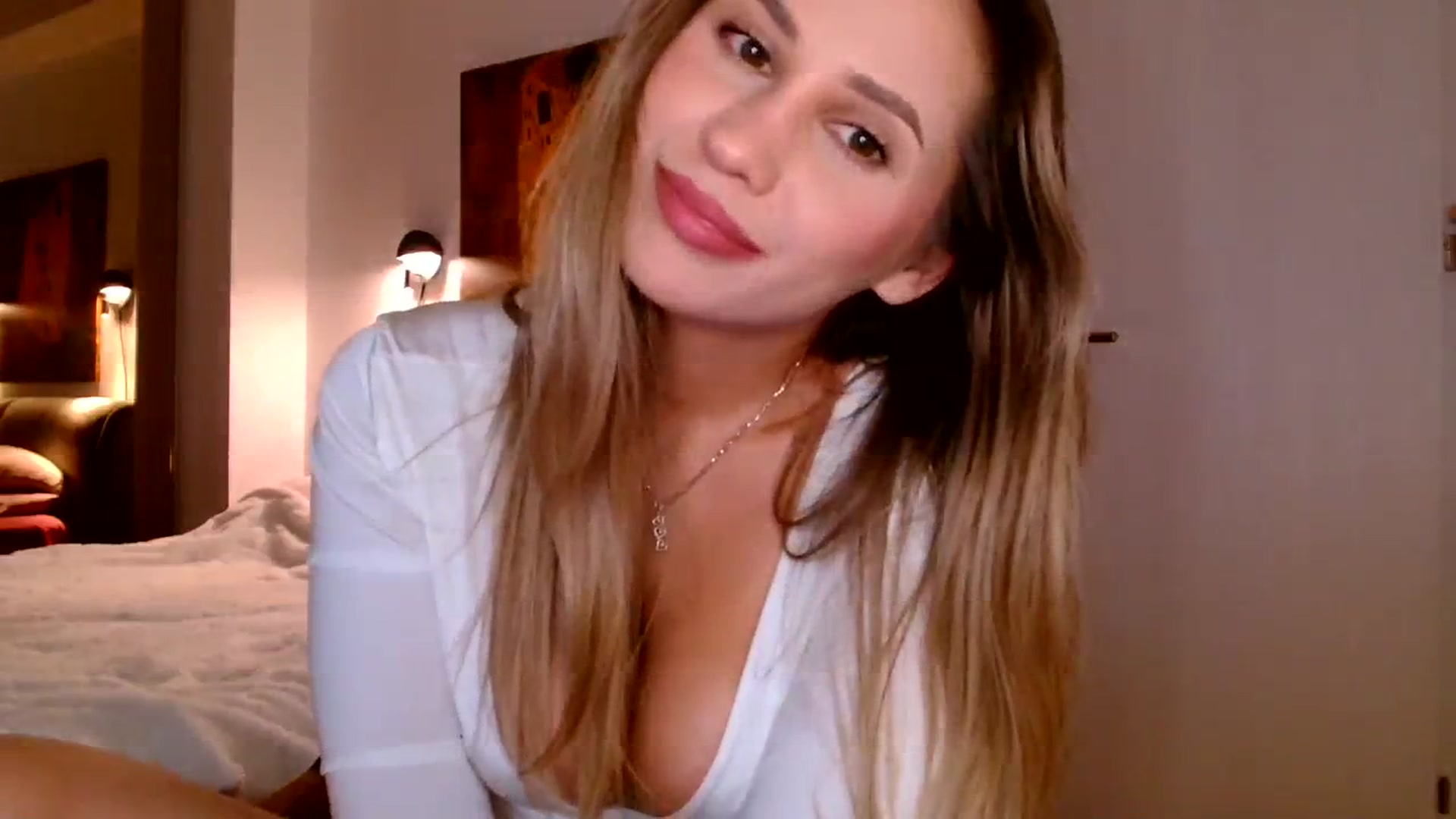 Gallery image thumbnail from Ana_Rose's myfreecams stream on, 12/24/2023, 24:07 image 2 of 20