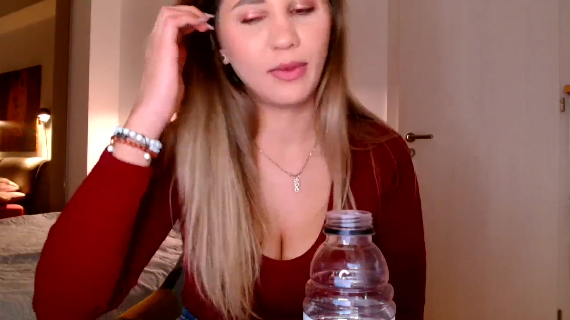 Gallery image thumbnail from Ana_Rose's myfreecams stream on, 12/31/2023, 18:49 image 4 of 20