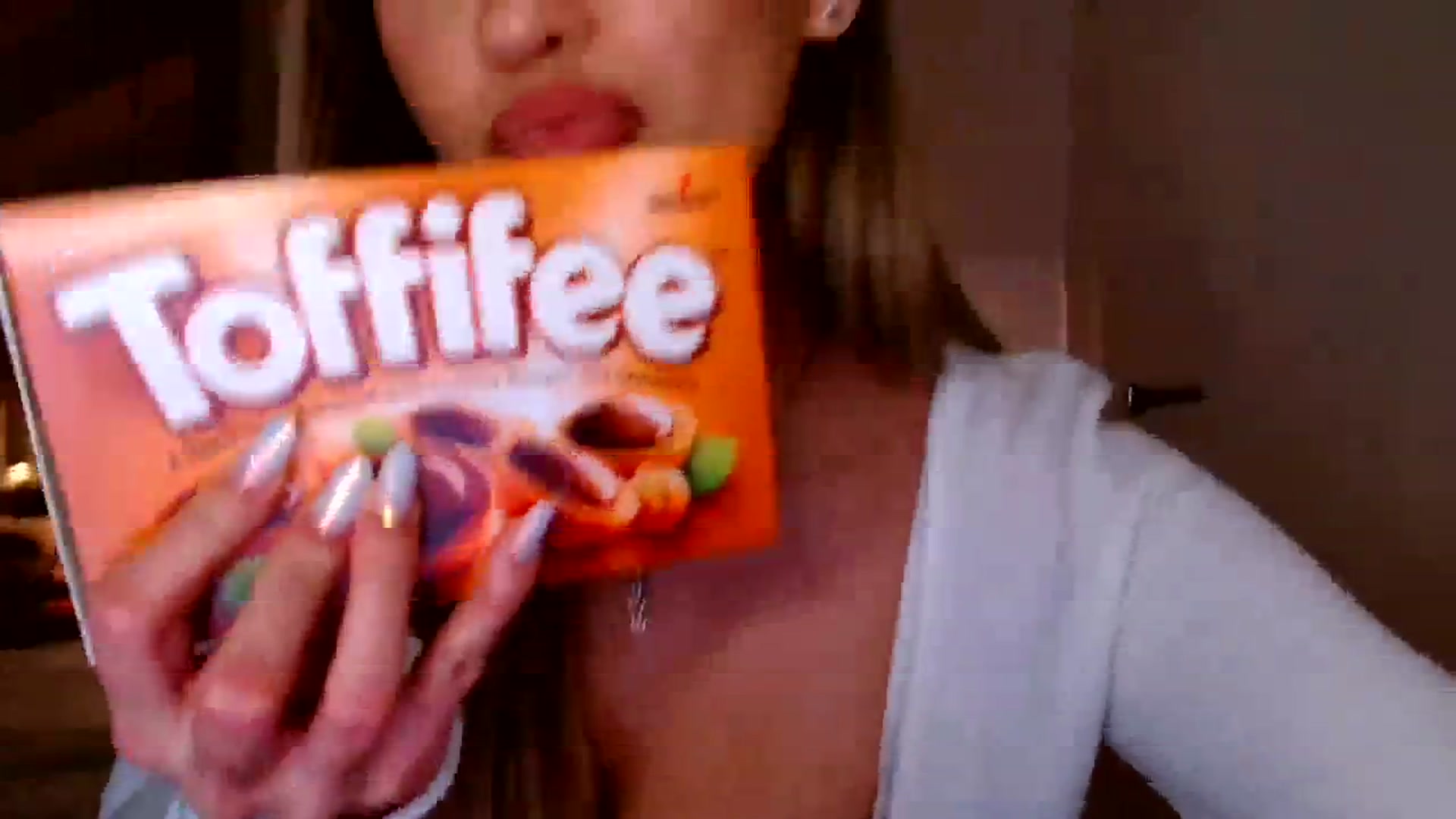 Gallery image thumbnail from Ana_Rose's myfreecams stream on, 01/01/2024, 23:10 image 2 of 20