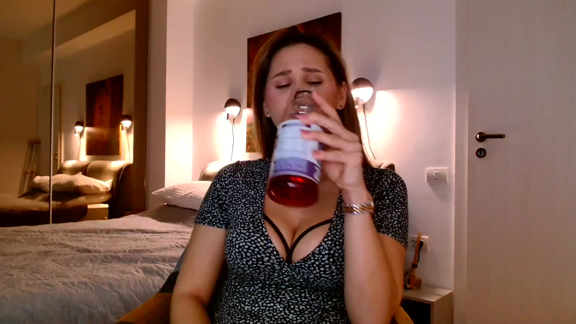 Gallery image thumbnail from Ana_Rose's myfreecams stream on, 01/12/2024, 23:16 image 15 of 20