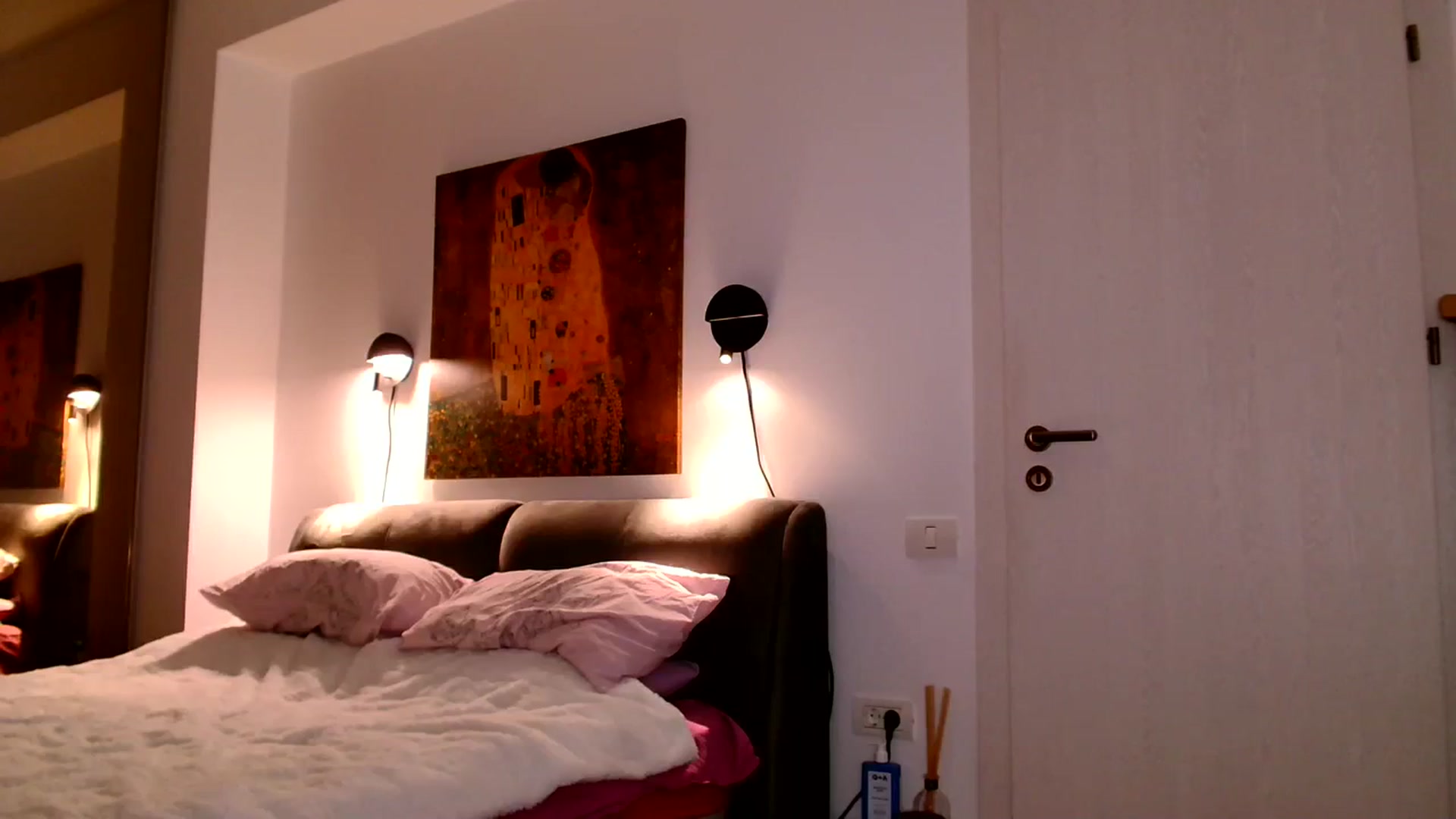 Gallery image thumbnail from Ana_Rose's myfreecams stream on, 01/21/2024, 24:21 image 6 of 20