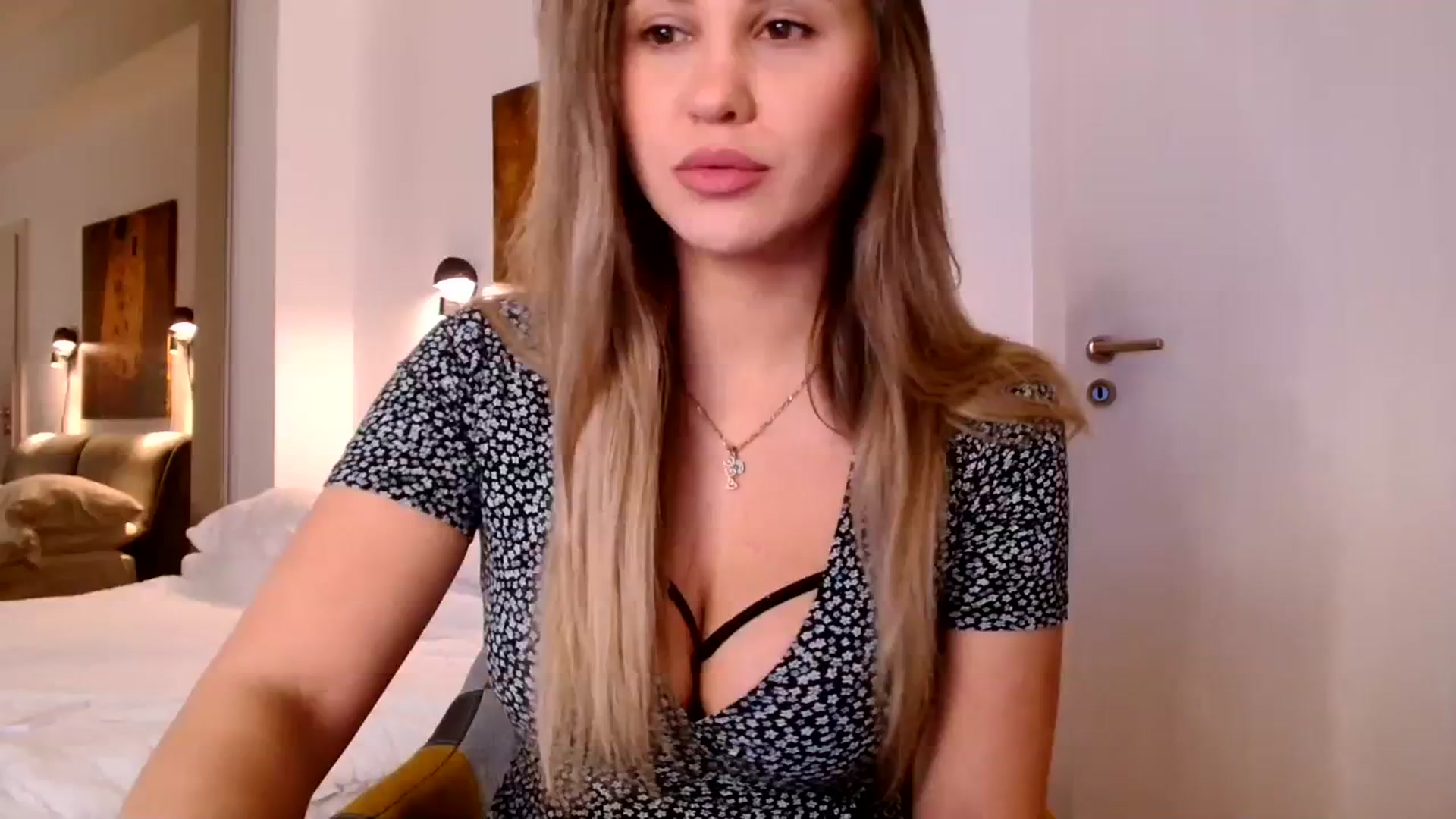 Gallery image thumbnail from Ana_Rose's myfreecams stream on, 01/27/2024, 21:21 image 5 of 20