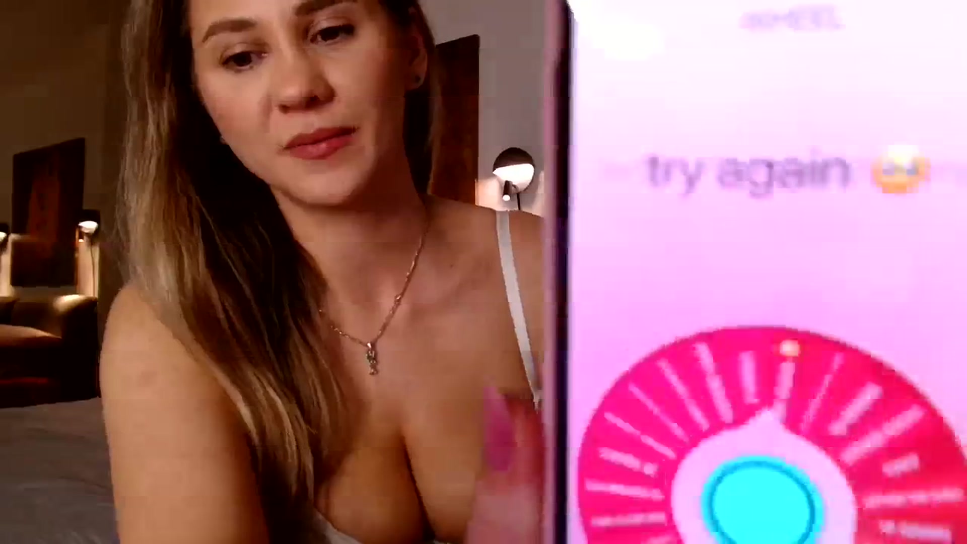 Gallery image thumbnail from Ana_Rose's myfreecams stream on, 02/02/2024, 24:47 image 5 of 20
