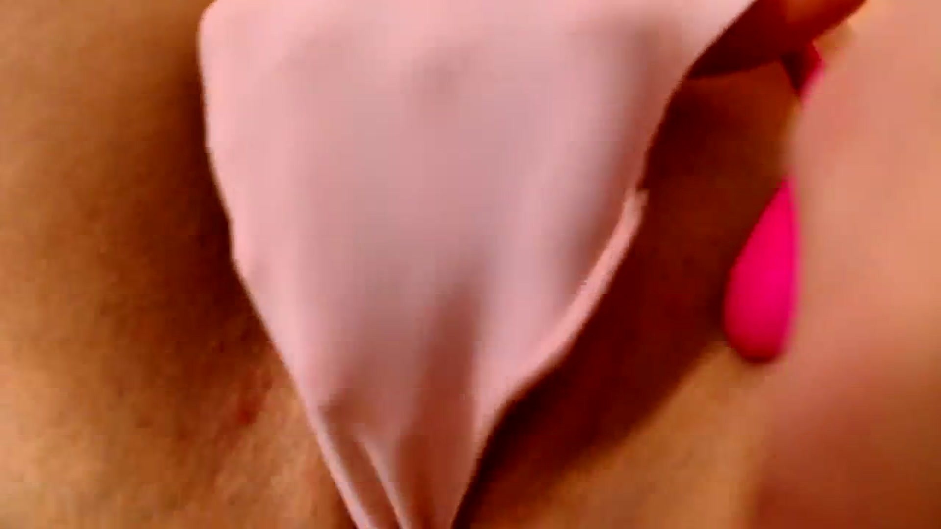 Gallery image thumbnail from Ana_Rose's myfreecams stream on, 02/13/2024, 22:30 image 8 of 20