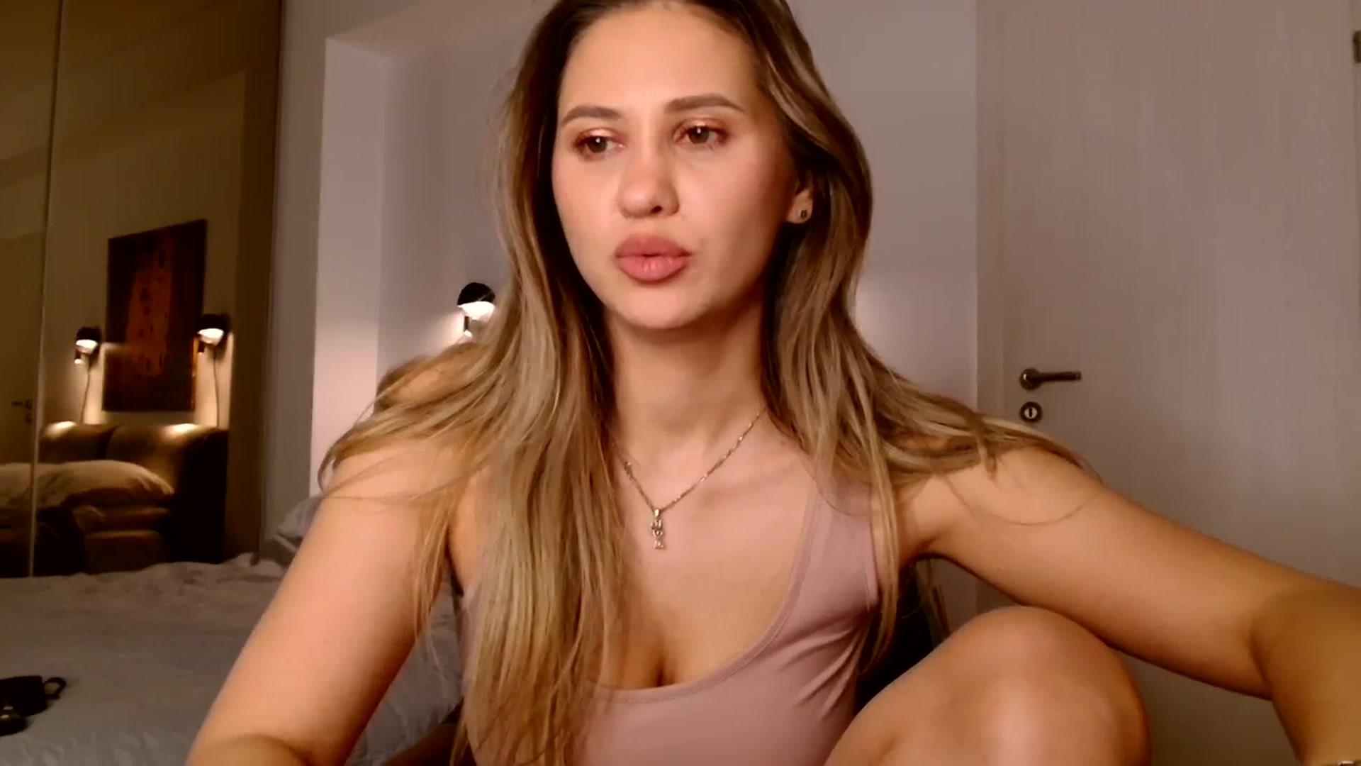 Gallery image thumbnail from Ana_Rose's myfreecams stream on, 02/18/2024, 24:01 image 19 of 20