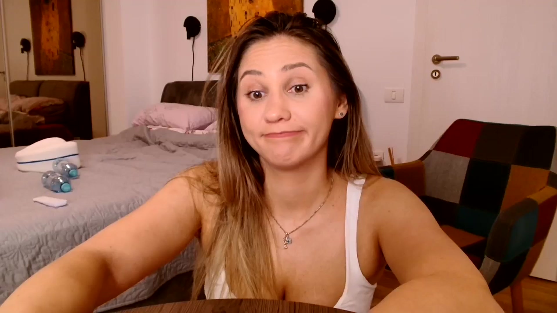 Gallery image thumbnail from Ana_Rose's myfreecams stream on, 02/21/2024, 21:22 image 18 of 20