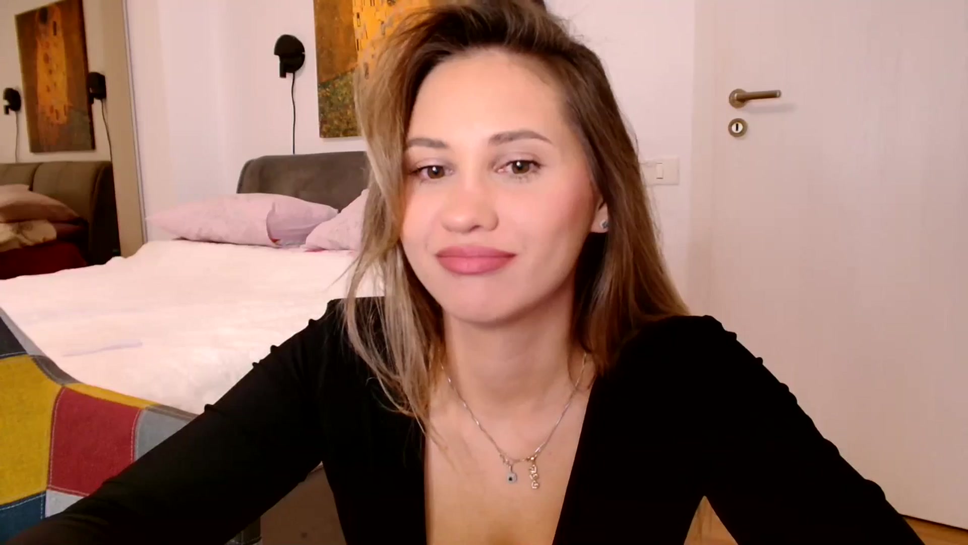 Gallery image thumbnail from Ana_Rose's myfreecams stream on, 03/02/2024, 24:02 image 2 of 20