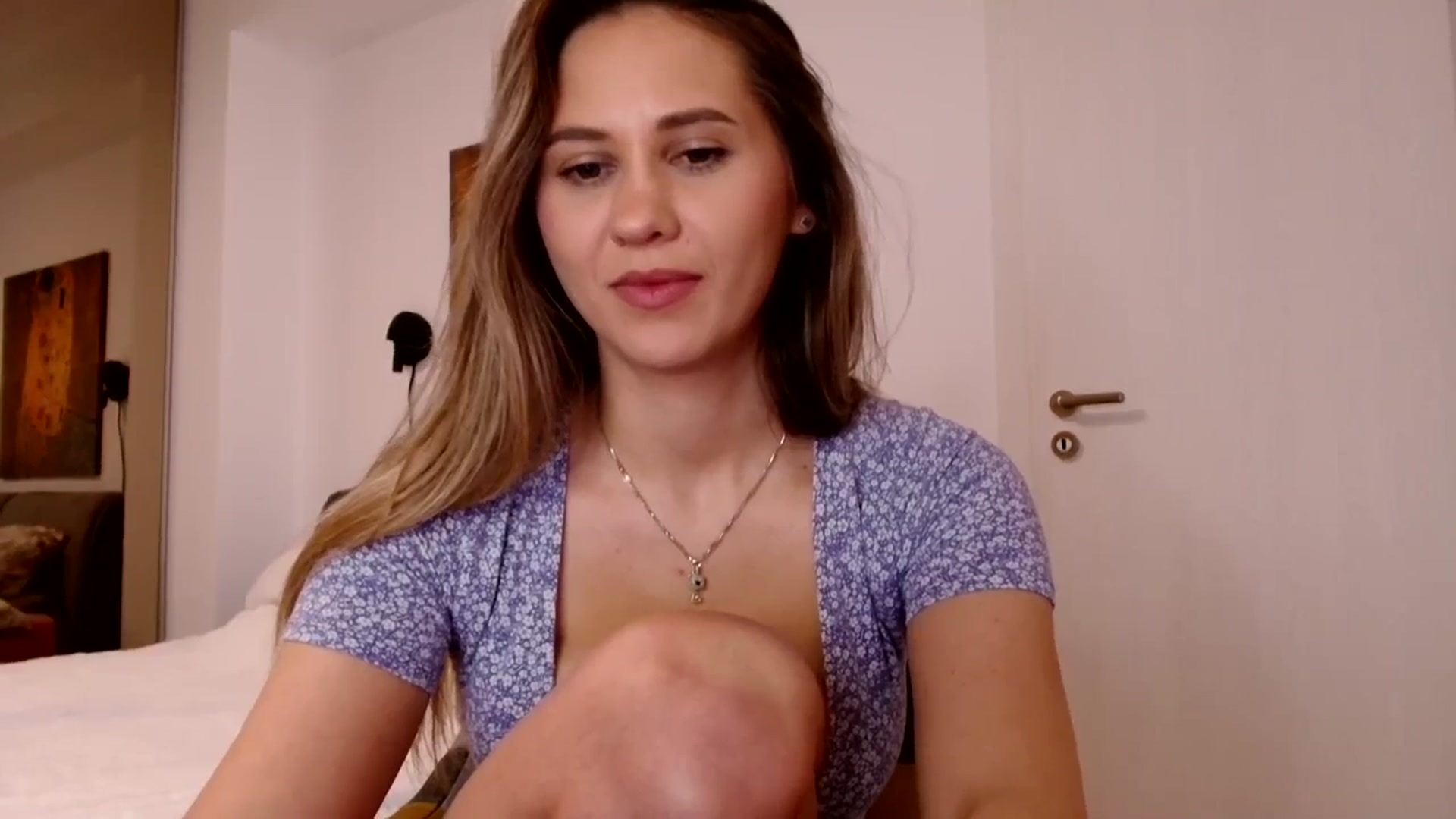 Gallery image thumbnail from Ana_Rose's myfreecams stream on, 03/10/2024, 18:44 image 16 of 20