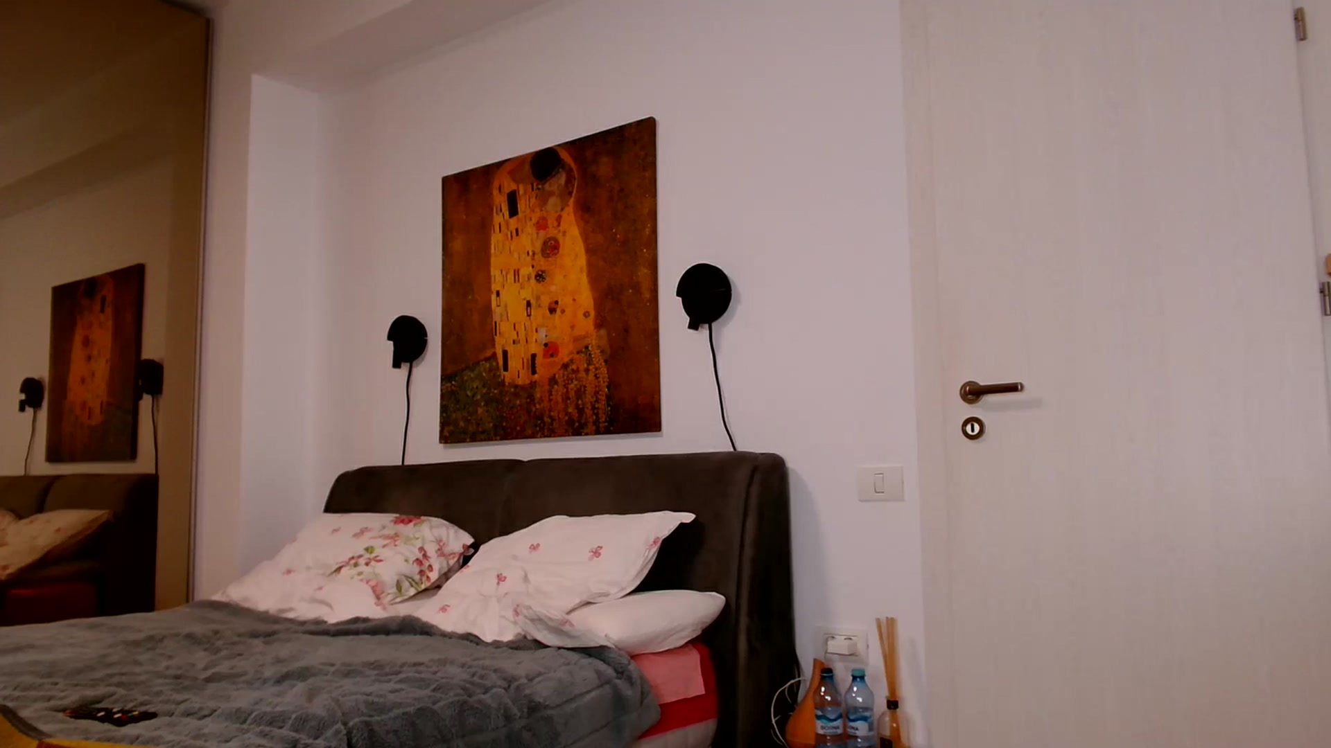 Gallery image thumbnail from Ana_Rose's myfreecams stream on, 03/30/2024, 02:00 image 6 of 20